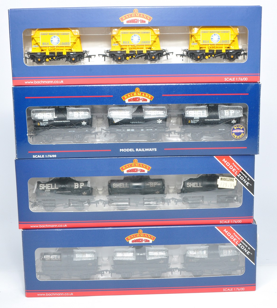 Bachmann Model Railway comprising trio of rolling stock / wagon packs in various guises and