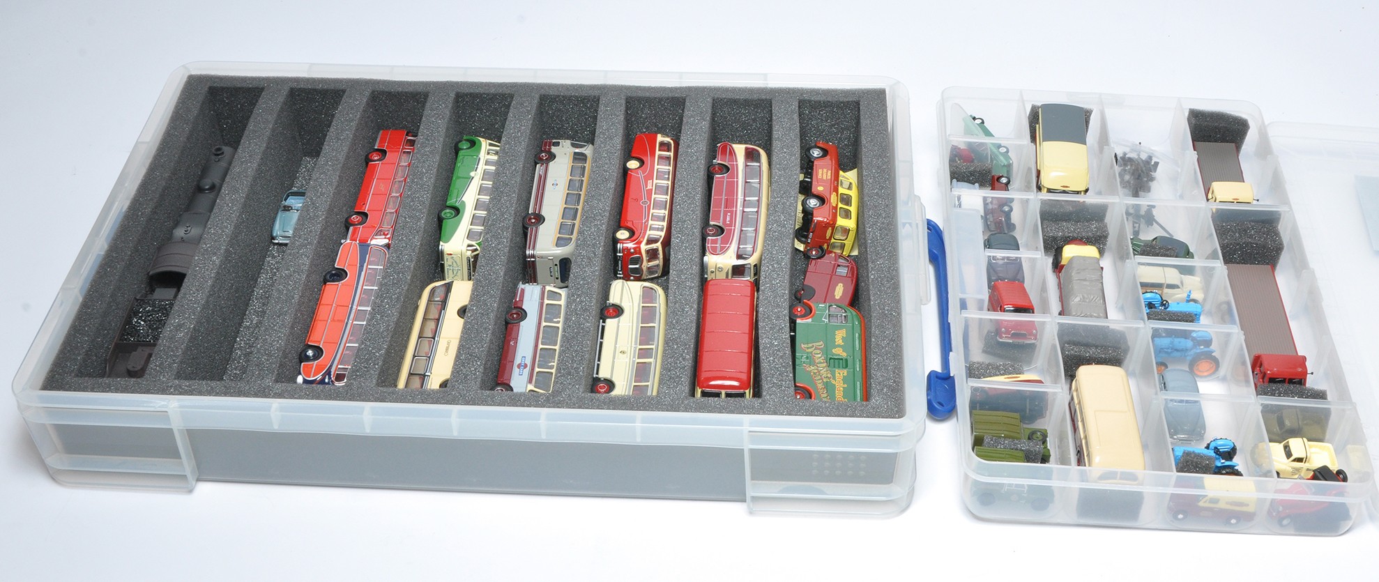 A group of 24 misc diecast vehicles, 1/76 scale some in BR livery plus a further tray of Vehicles