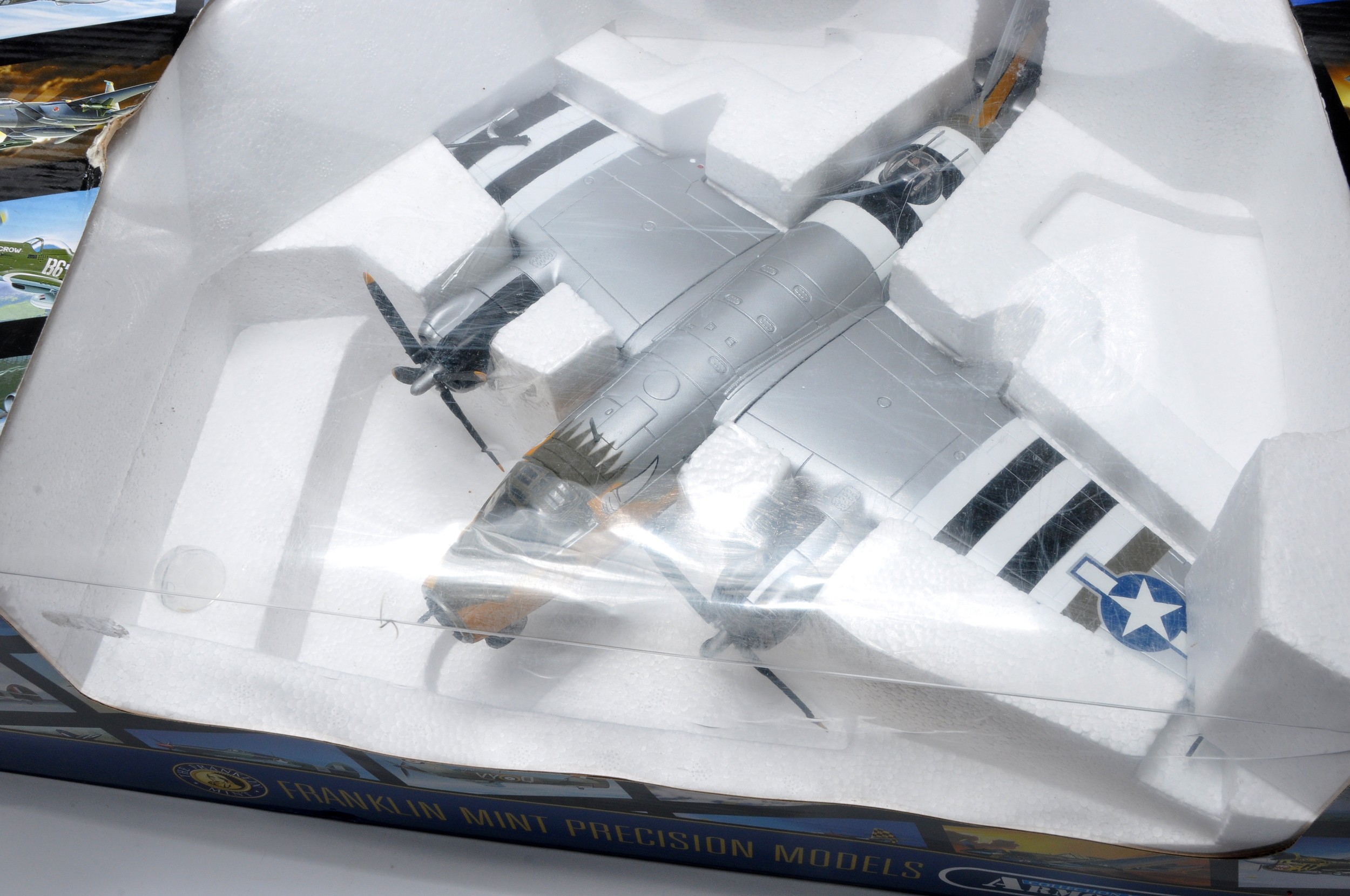 Franklin Mint 1/48 diecast model aircraft issue comprising No. B11E052 B26B. Looks to be generally - Image 2 of 2