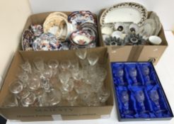 Four boxes containing an Amherst Japan pattern part dinner service,
