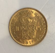 A Dutch gold ten guilder coin 1912, 6.