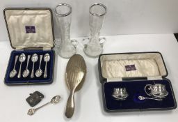 A collection of silver including a cased set of six silver coffee spoons (by Cooper Brothers & Sons