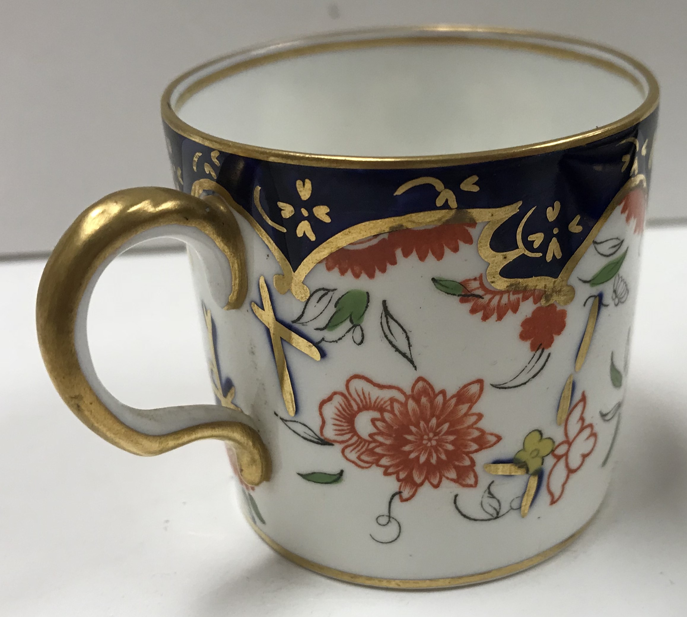 A Royal Crown Derby Japan pattern coffee service with all over flower head decoration (pattern No. - Image 6 of 6