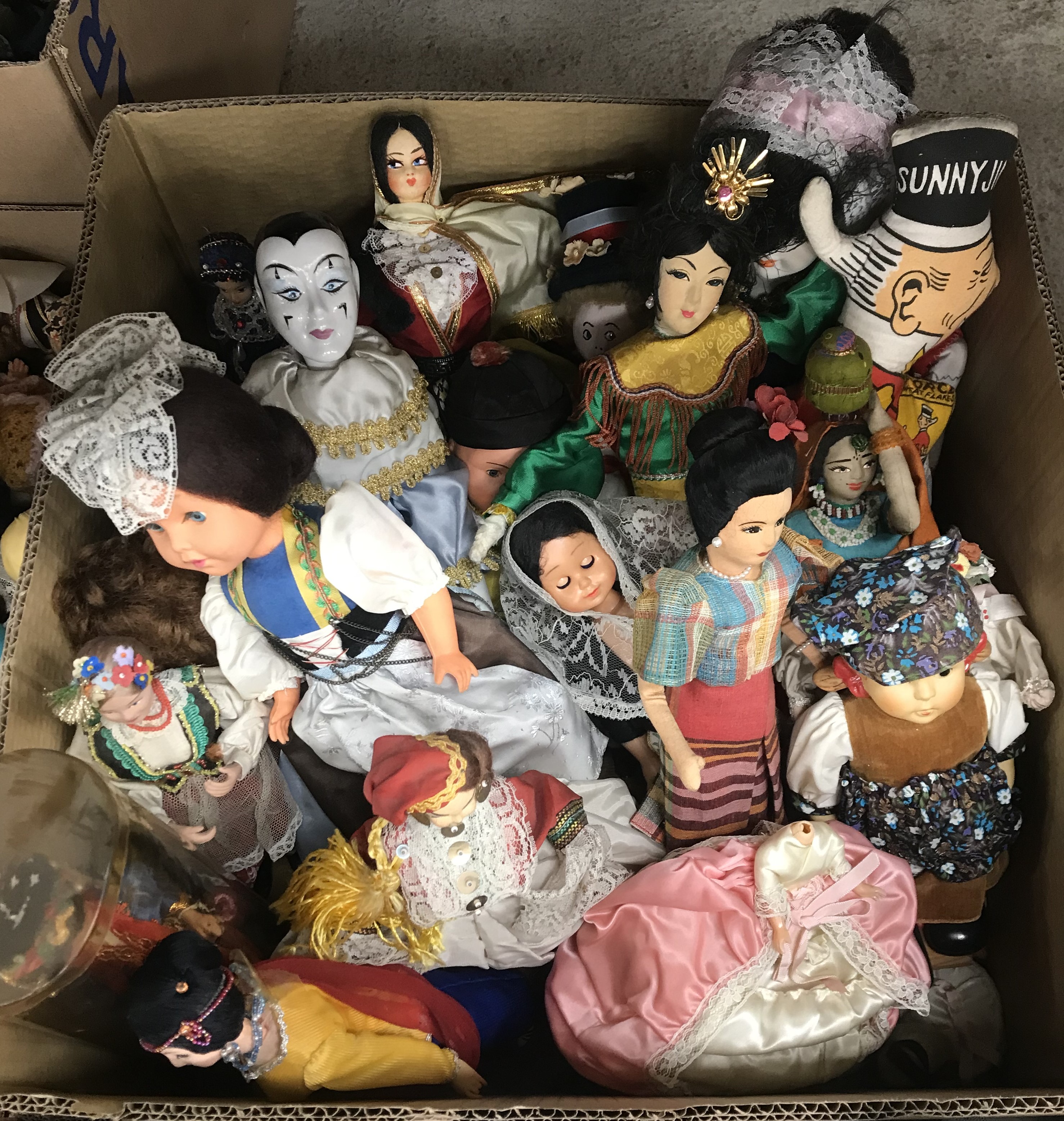 Six boxes containing a large collection of of various mid 20th Century and later costume dolls (6 - Image 5 of 6