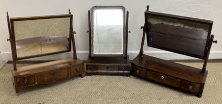 An early to mid 20th Century mahogany framed cheval mirror in the Georgian style,