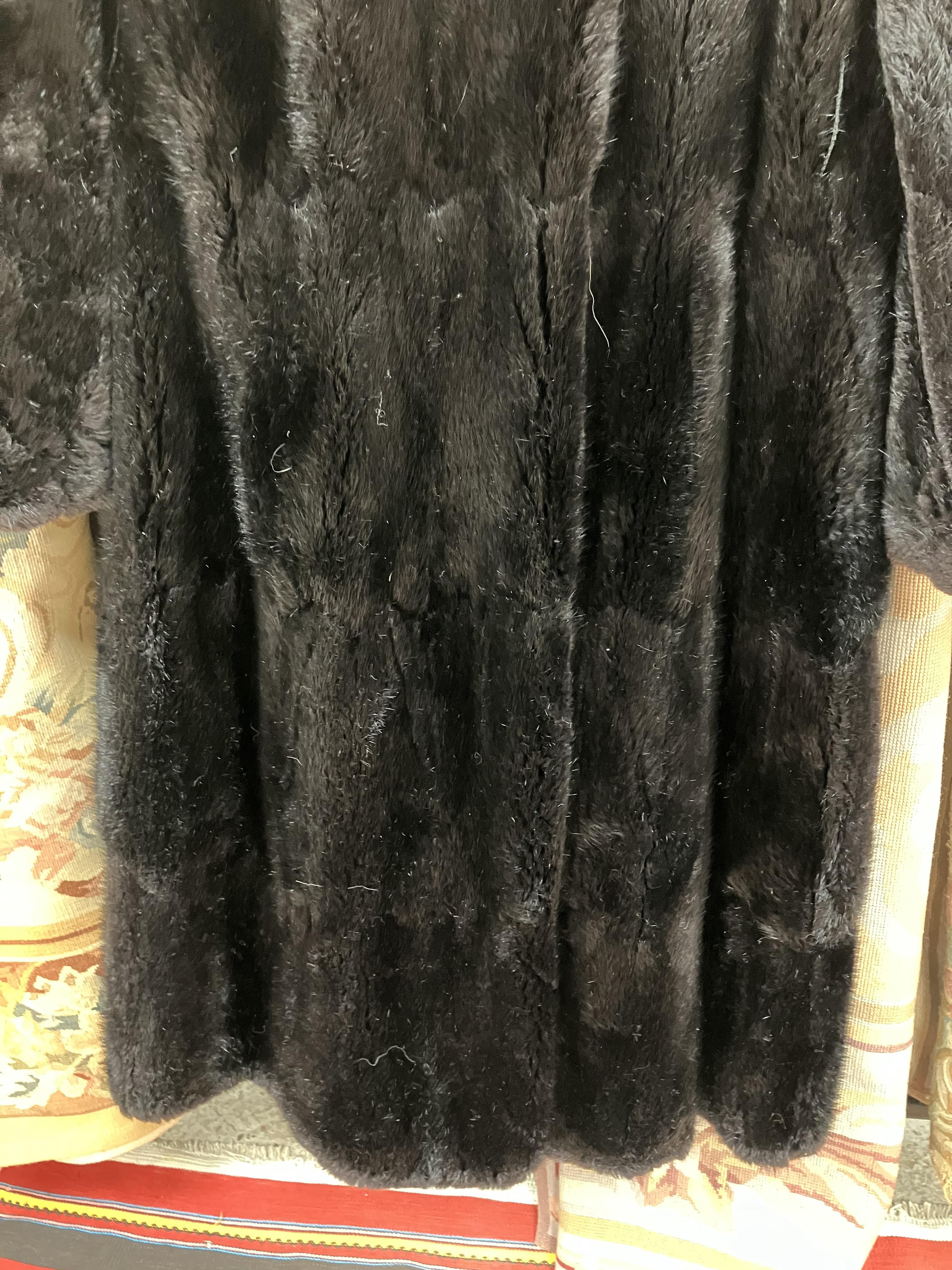 A mid 20th Century Maxwell Croft full length mink coat CONDITION REPORTS There is a - Image 9 of 22