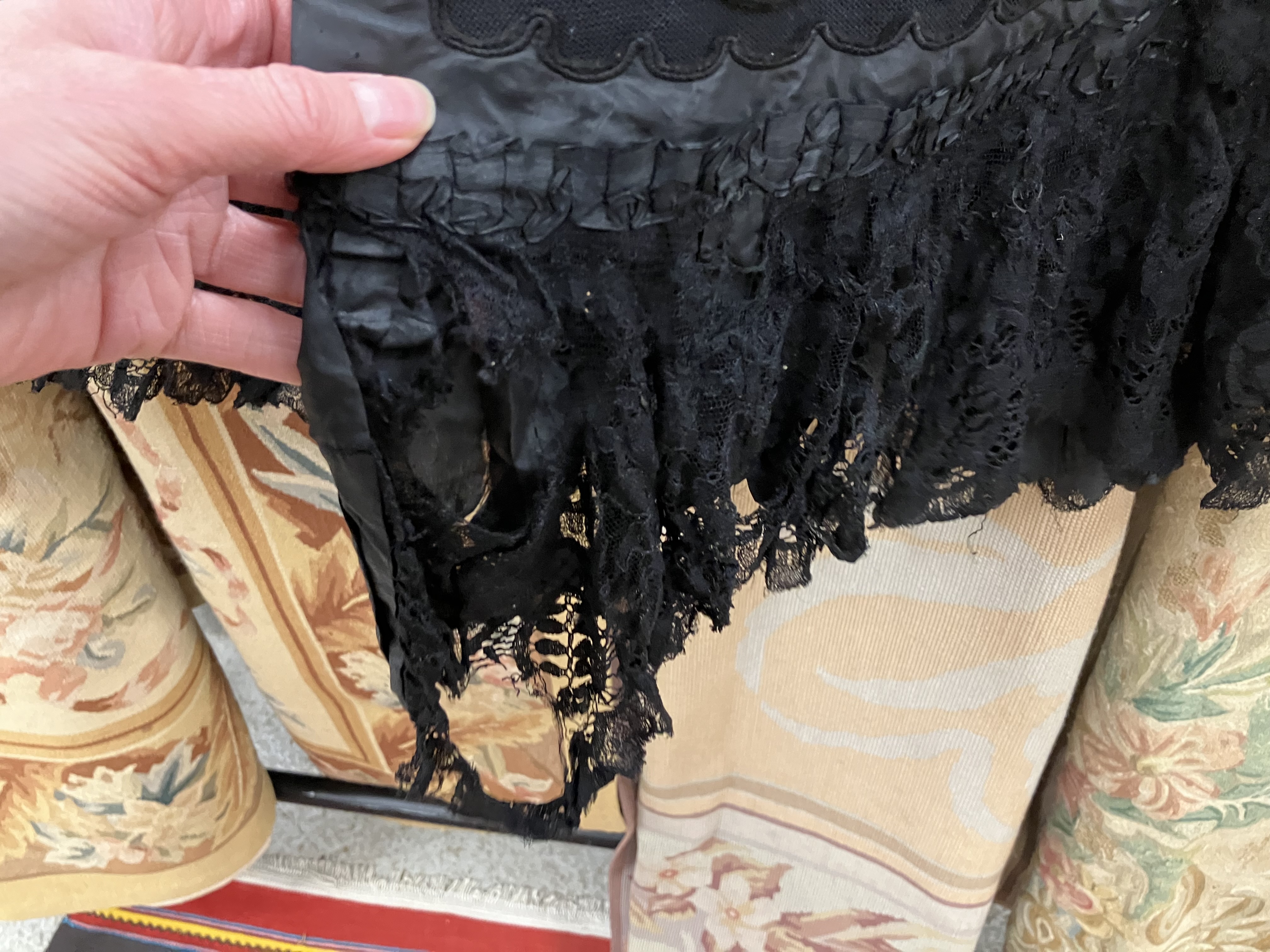 A Victorian mourning cape with applique decoration and lace edge together with a Victorian style - Image 101 of 115