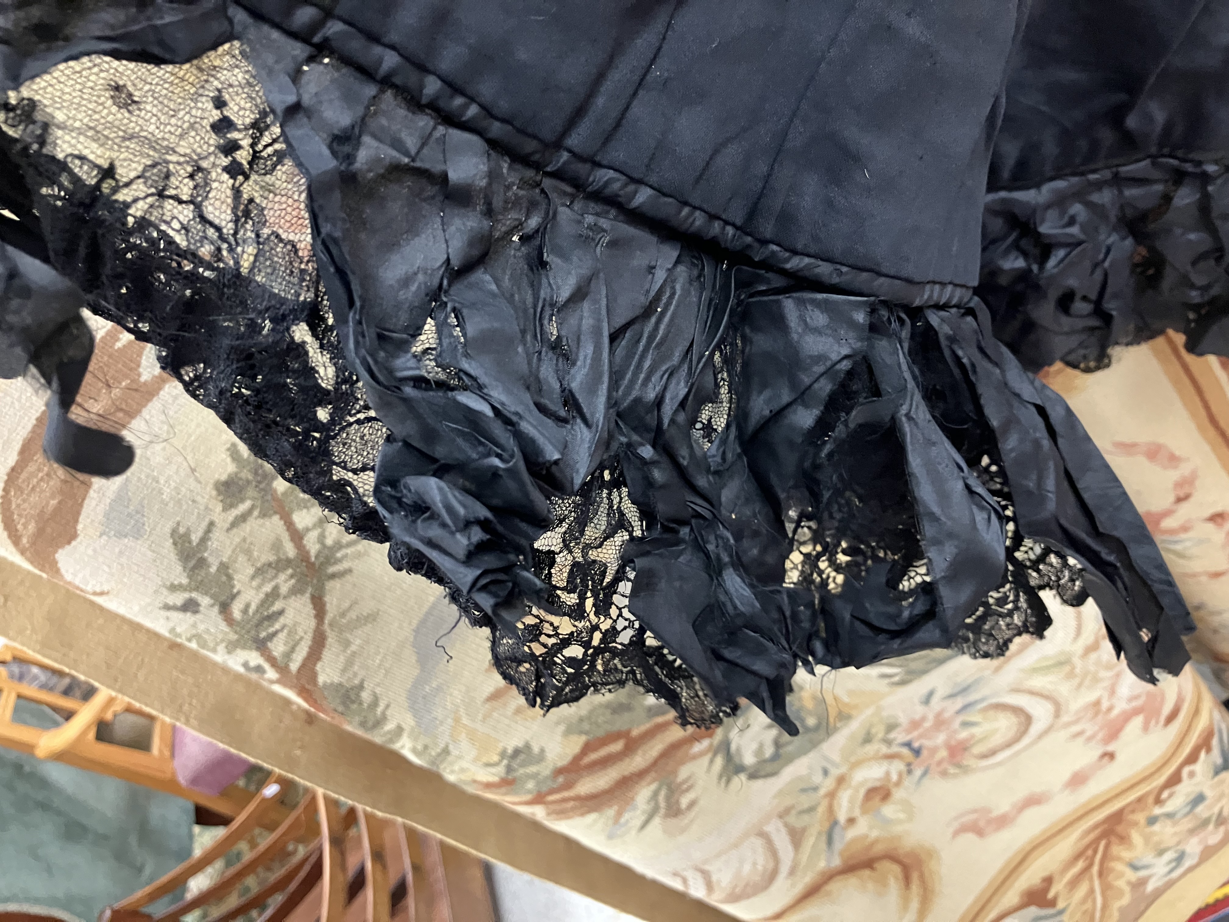 A Victorian mourning cape with applique decoration and lace edge together with a Victorian style - Image 105 of 115