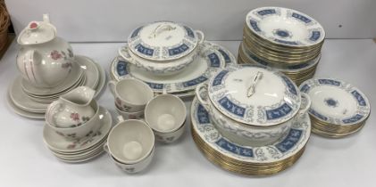 A Coalport "Revelry" dinner service comprising eight dinner plates,