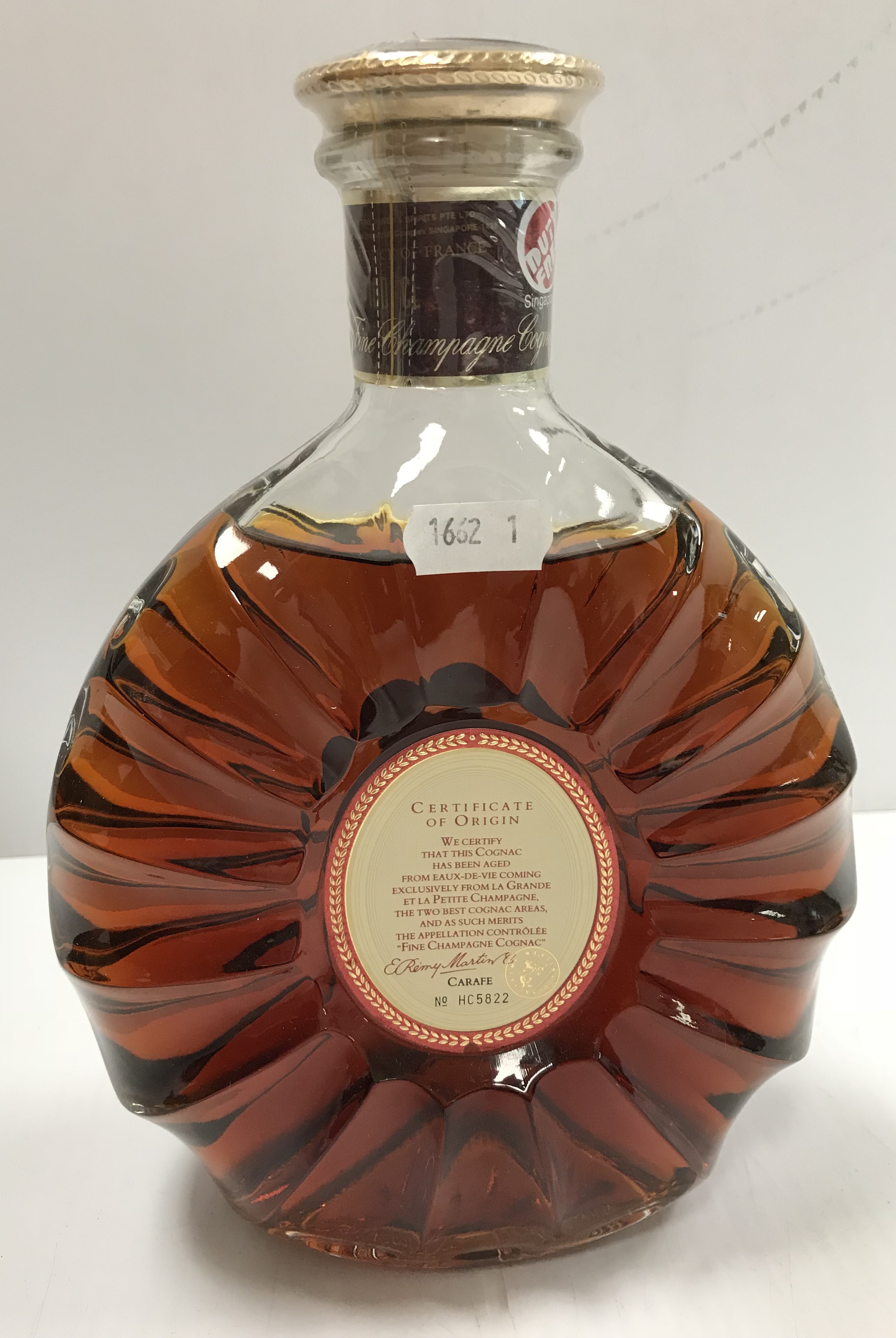 One bottle Rémy Martin XO special fine champagne cognac (Carafe No. - Image 2 of 2