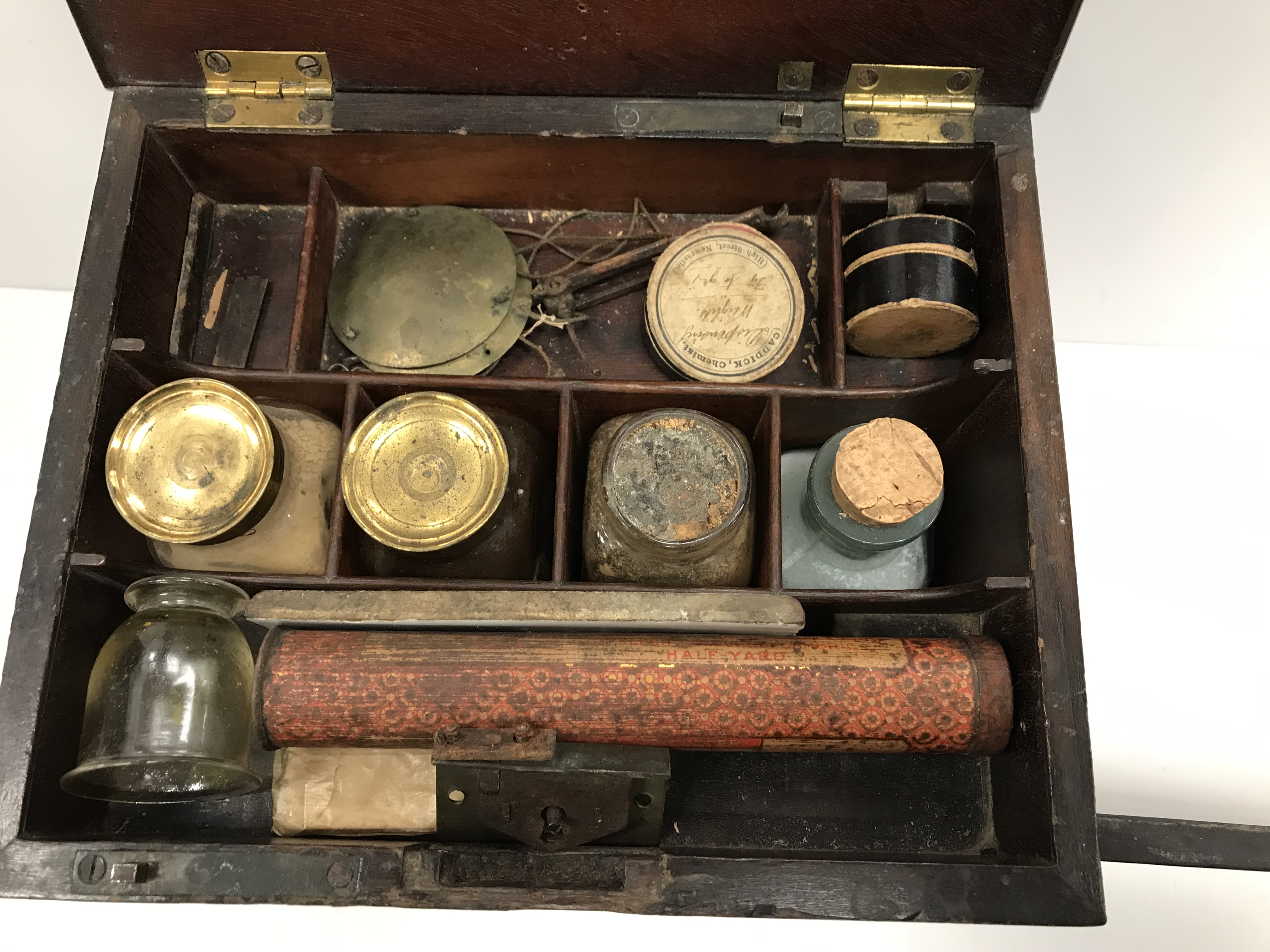 A 19th Century mahogany apothecary box containing various bottles, scales, etc., 23.5 cm wide x 19. - Image 4 of 6