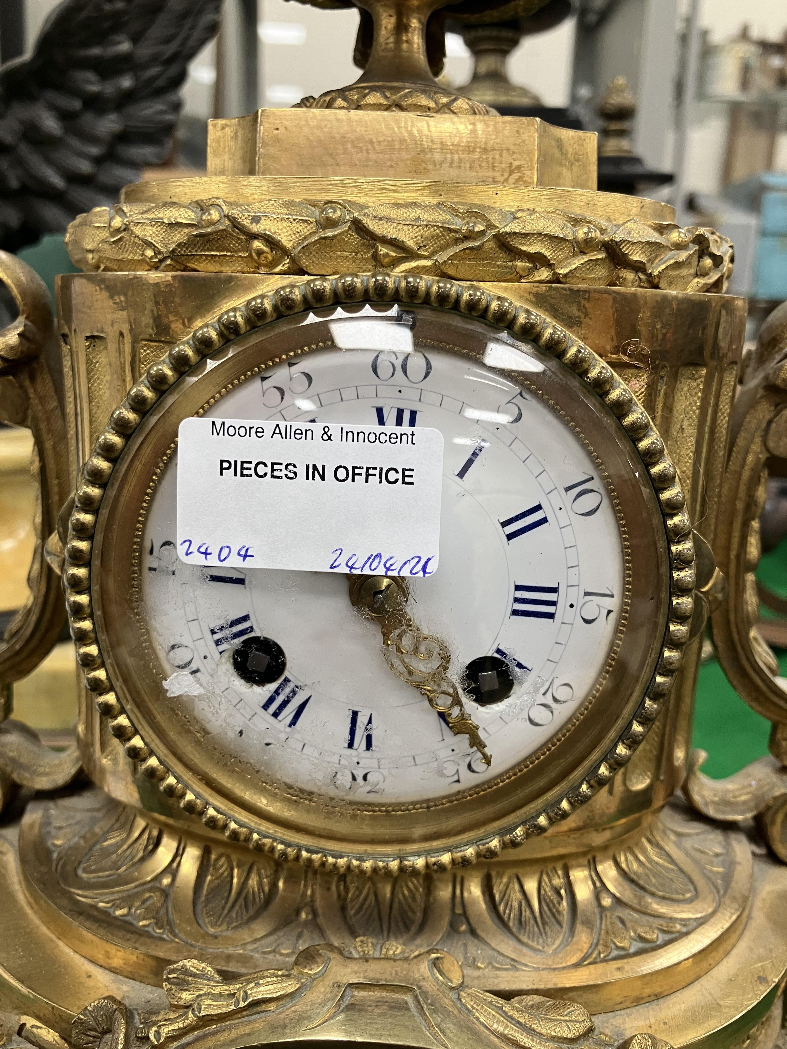 A 19th Century French gilt brass cased mantel clock, - Image 29 of 34