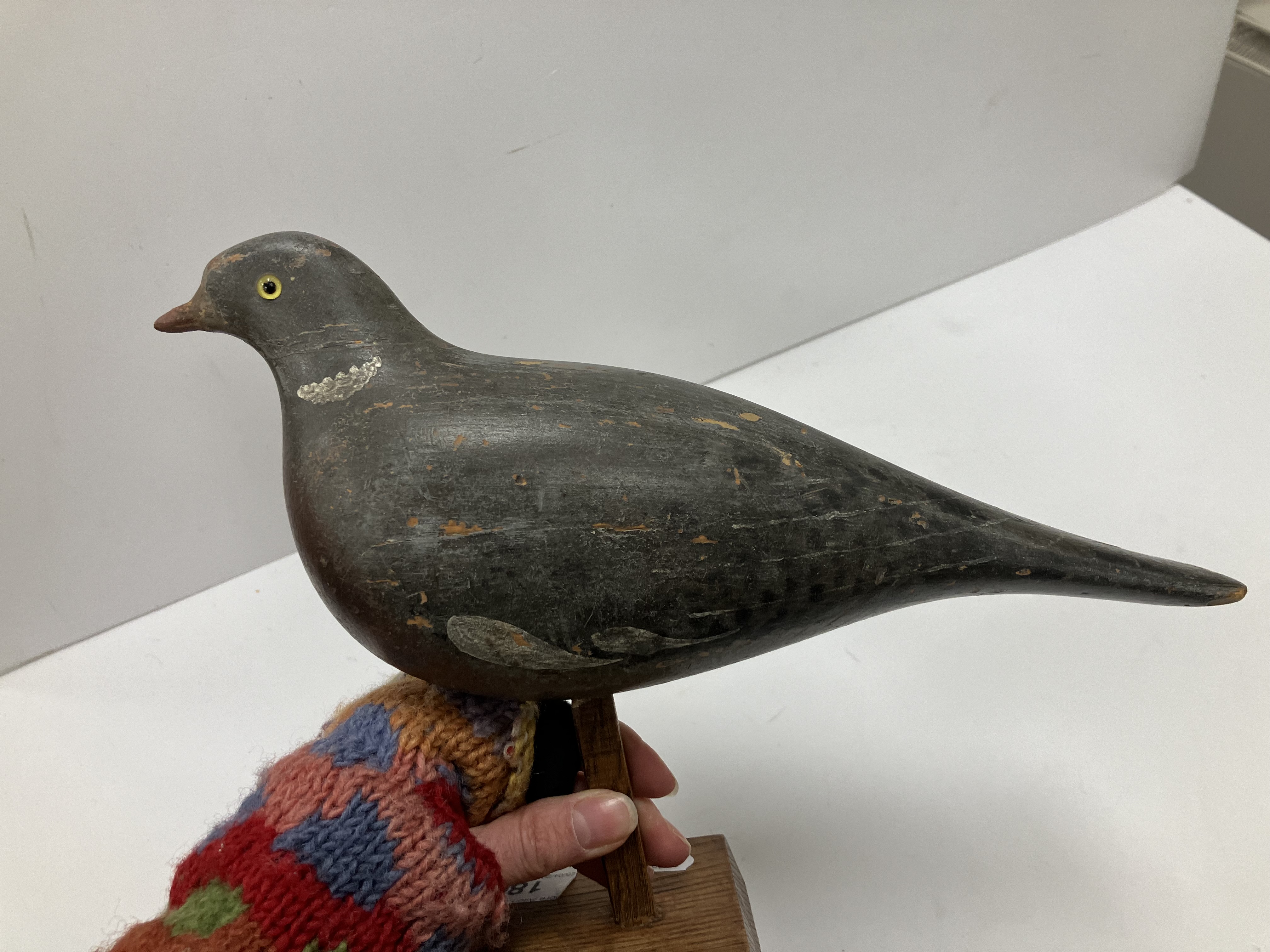 A 19th Century painted treenware pigeon decoy with glass eyes on a later oak pedestal stand 31. - Image 16 of 25