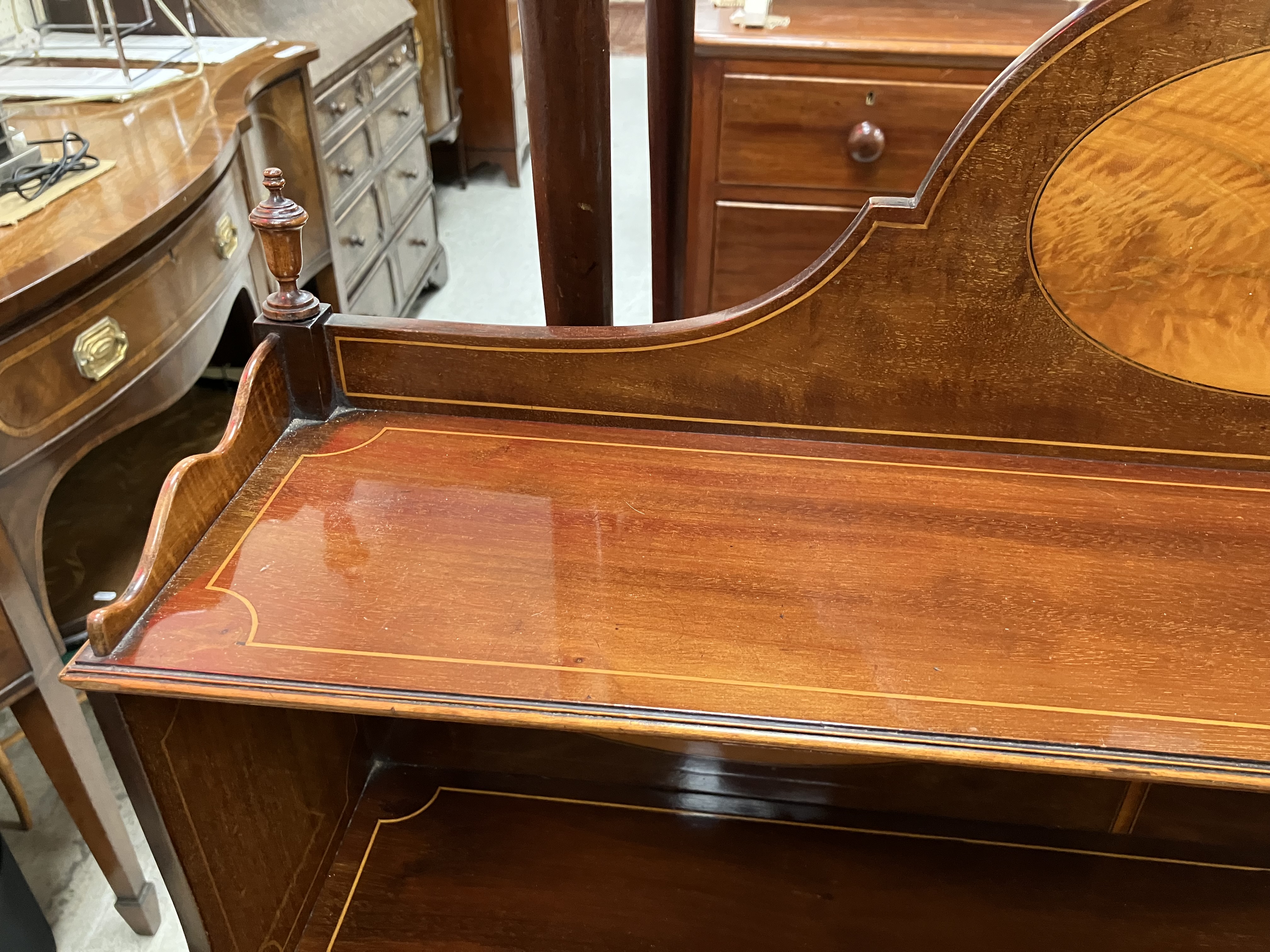 A late 19th Century mahogany and satinwood inilaid bonheur du jour by Edwards & Roberts of London, - Image 39 of 40