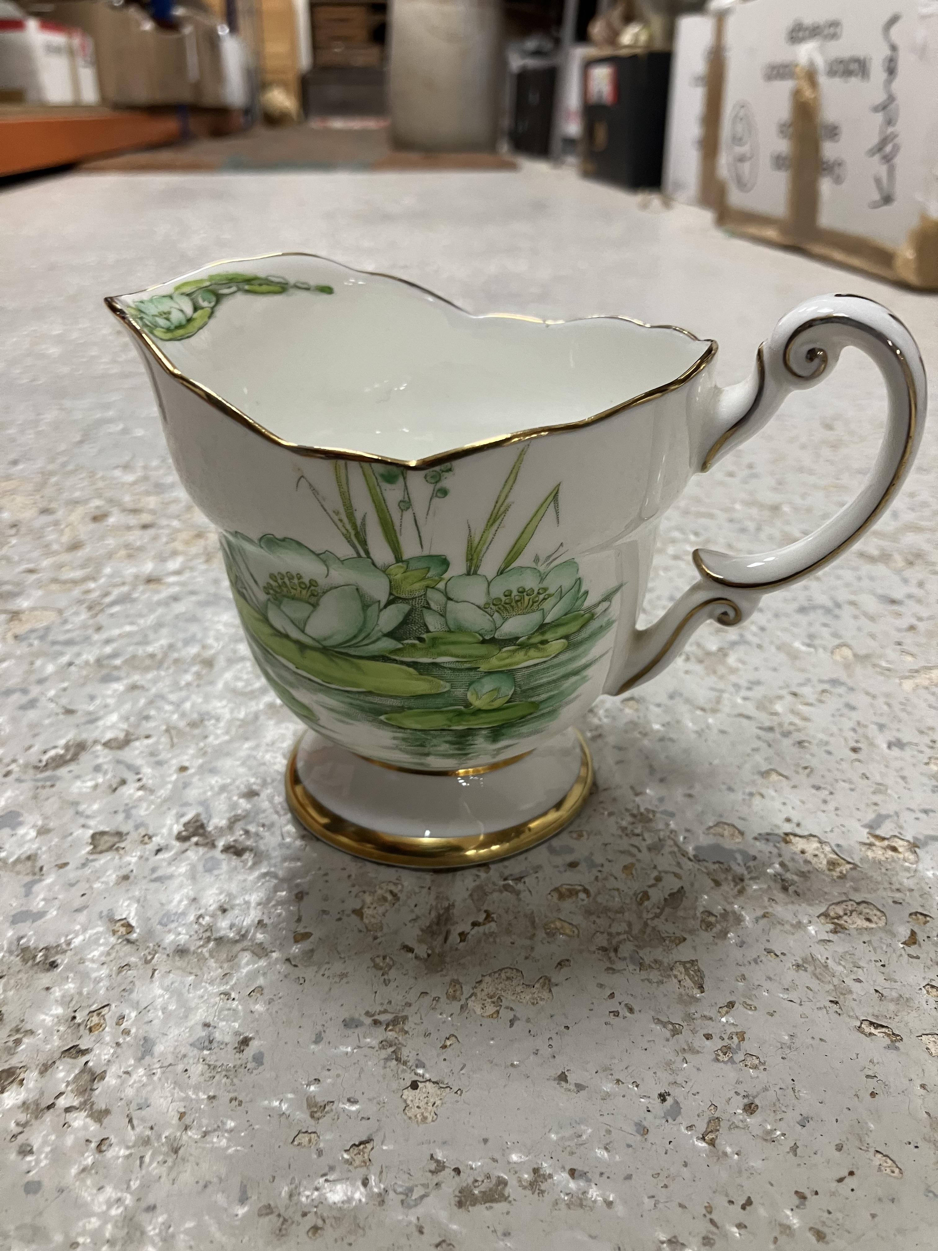 A Royal Paragon part tea set with green water lily decoration together with a Carrol Swan bowl and - Image 31 of 43