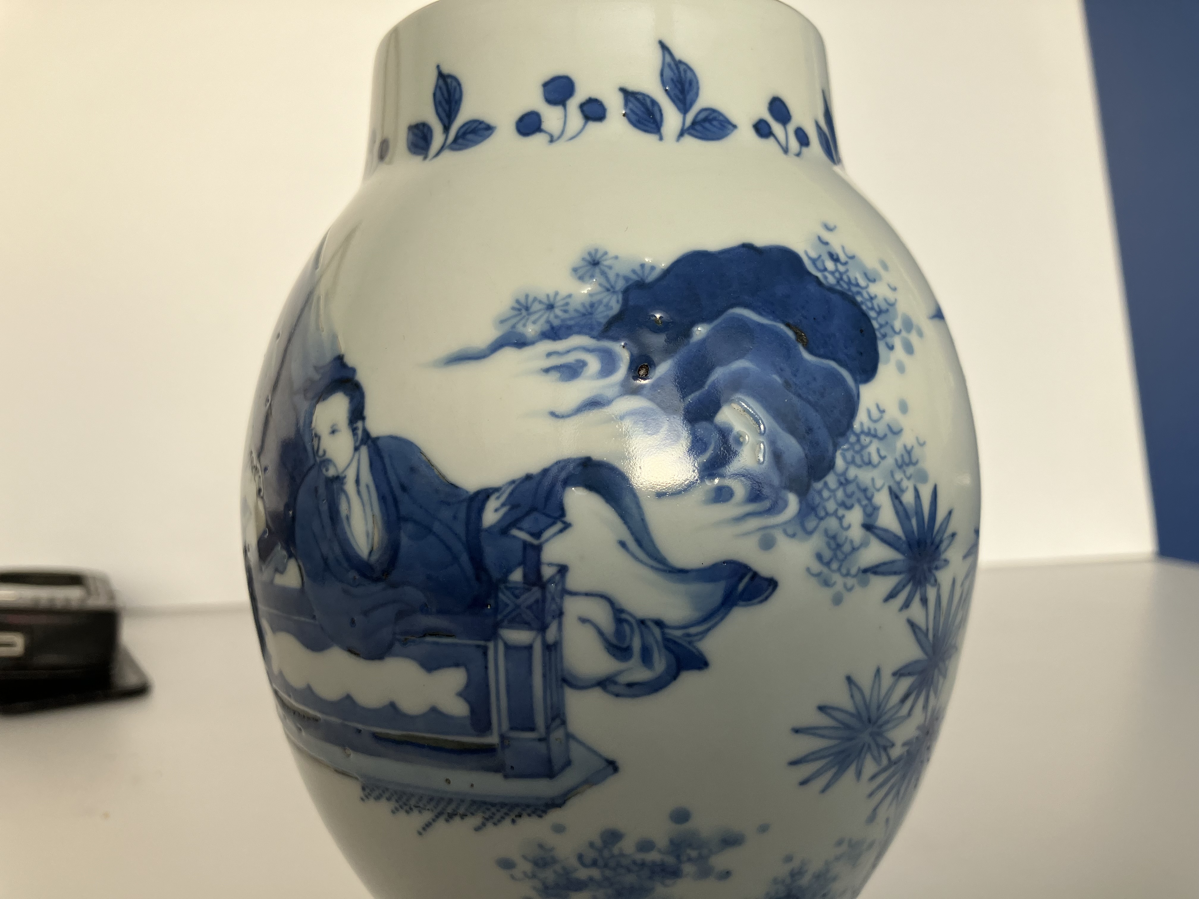 A Chinese ovoid jar in the 17th century transitional style, - Image 17 of 39