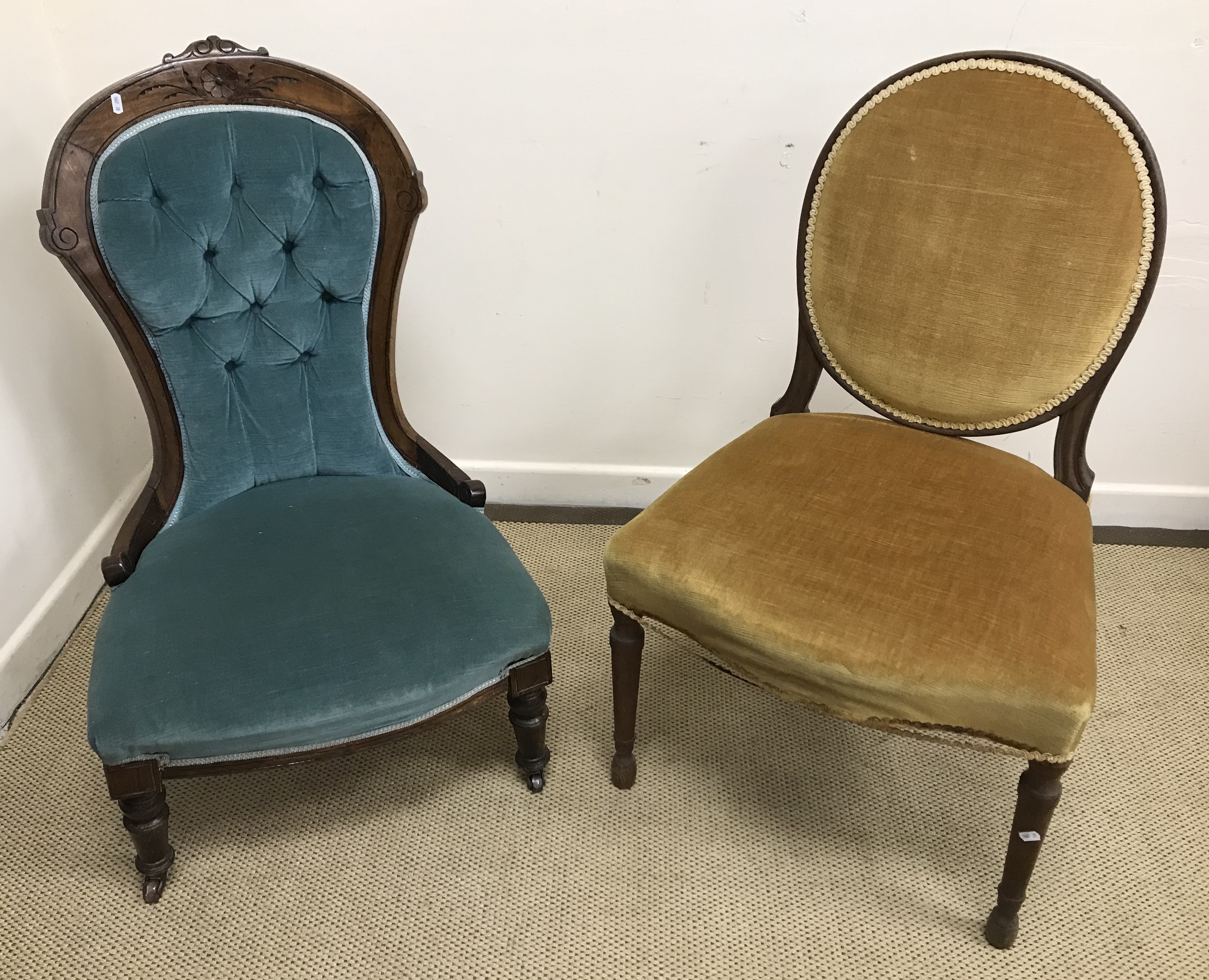 A collection of five various Victorian / 19th Century upholstered chairs including a gold draylon - Image 3 of 3