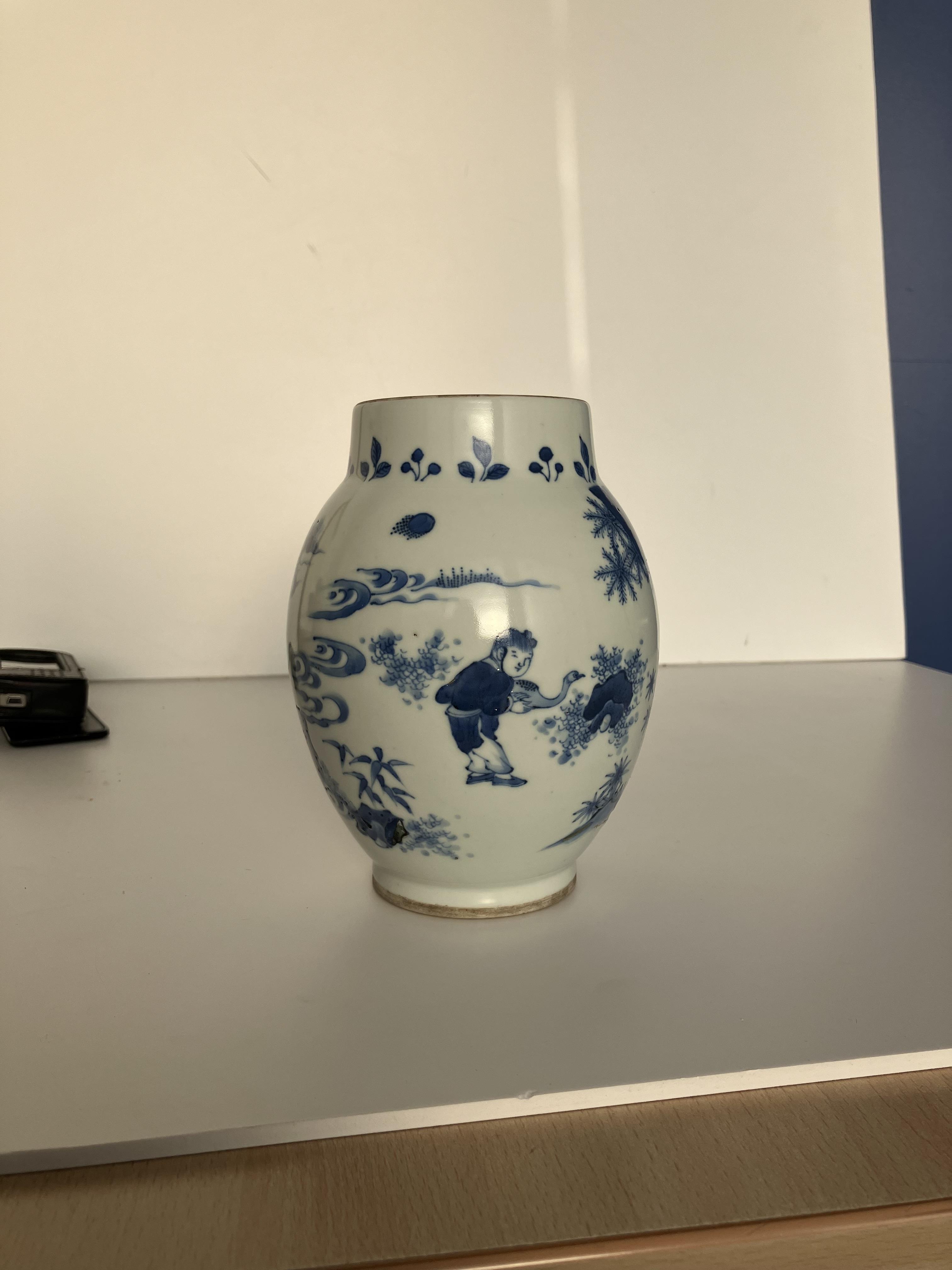 A Chinese ovoid jar in the 17th century transitional style, - Image 6 of 39