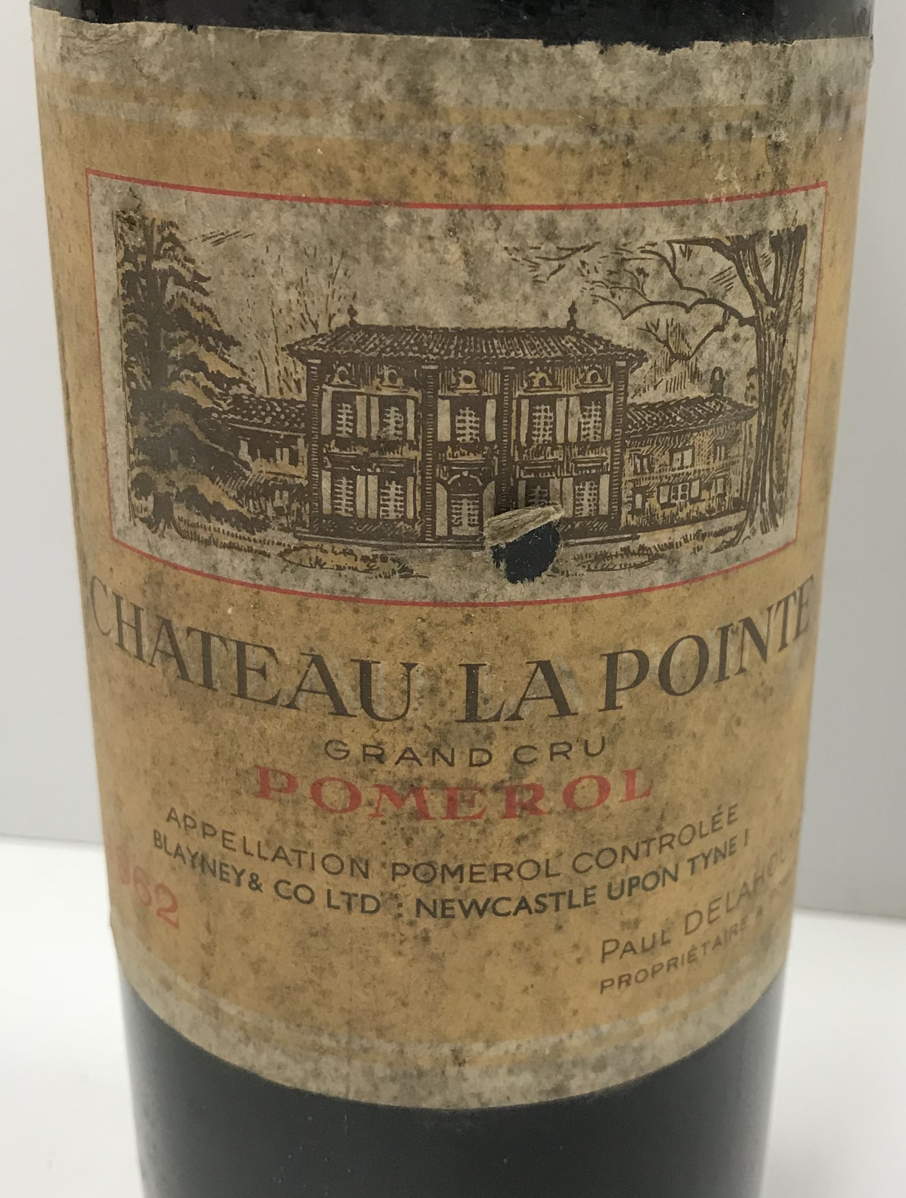 One bottle Chateau la Pointe Grand Cru Pomerol 1962 - Image 2 of 2