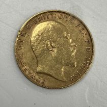 An Edwardian gold half sovereign 1903