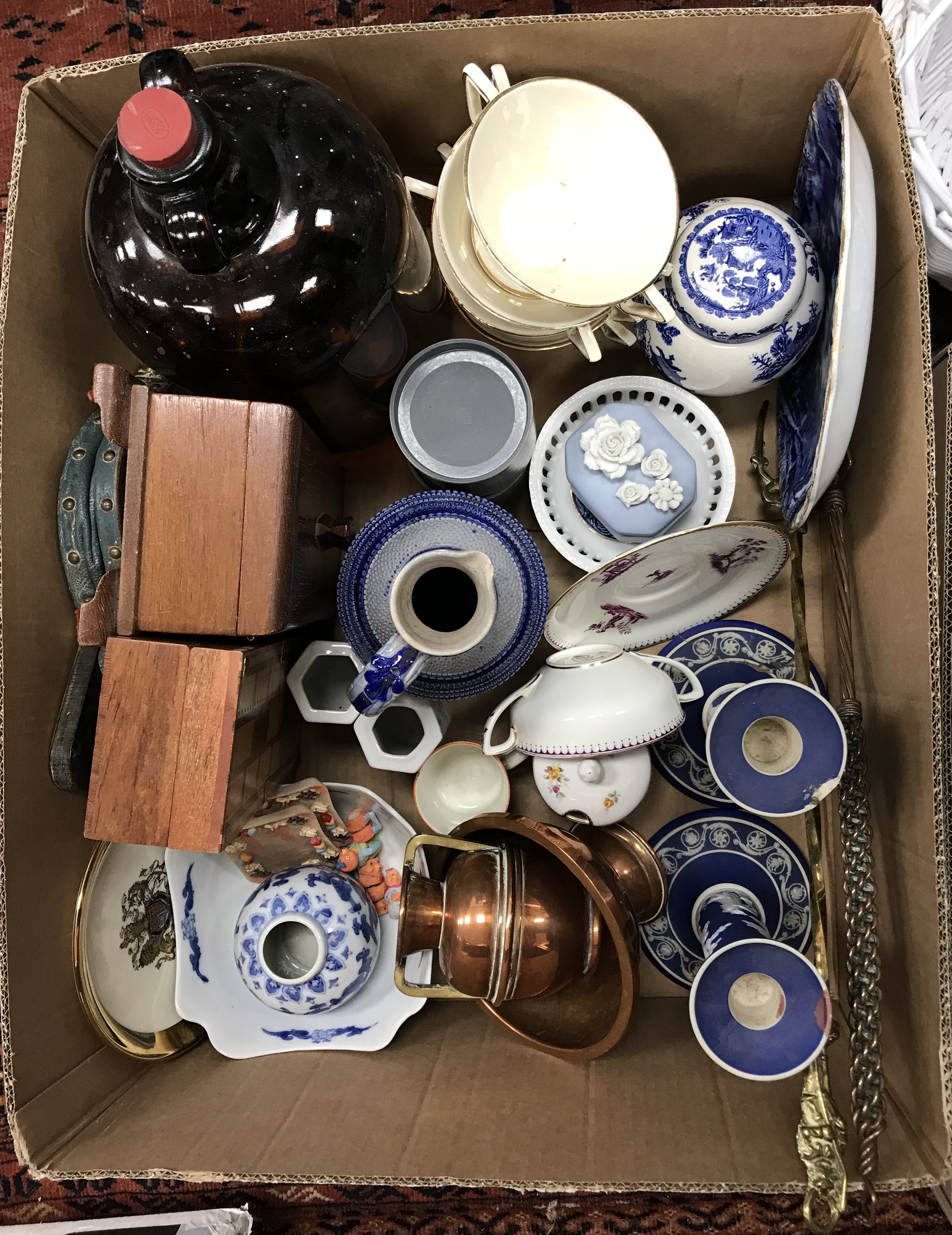 Two boxes of assorted china wares to include a pair of Wedgwood Jasperware candlesticks, - Image 2 of 4