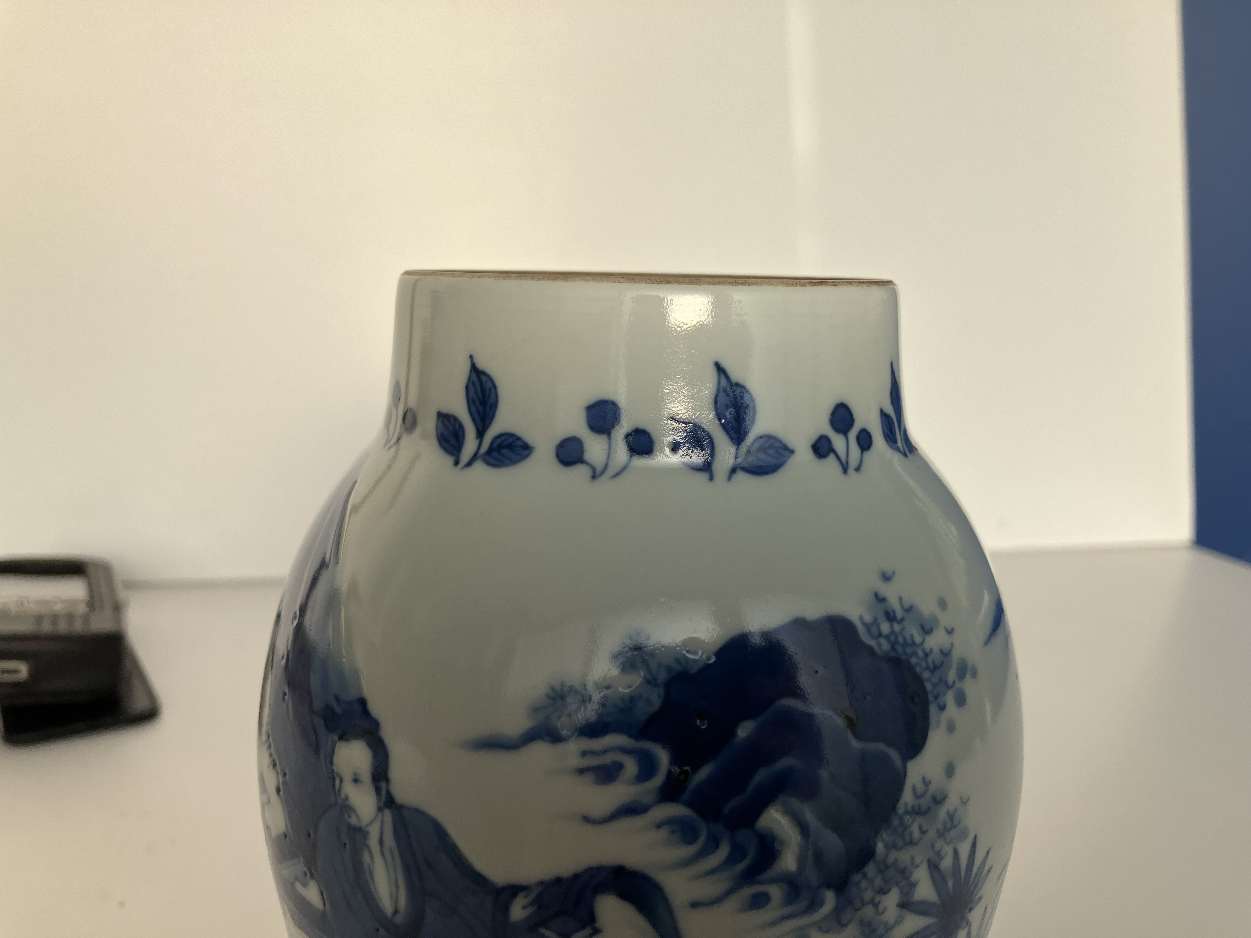 A Chinese ovoid jar in the 17th century transitional style, - Image 16 of 39