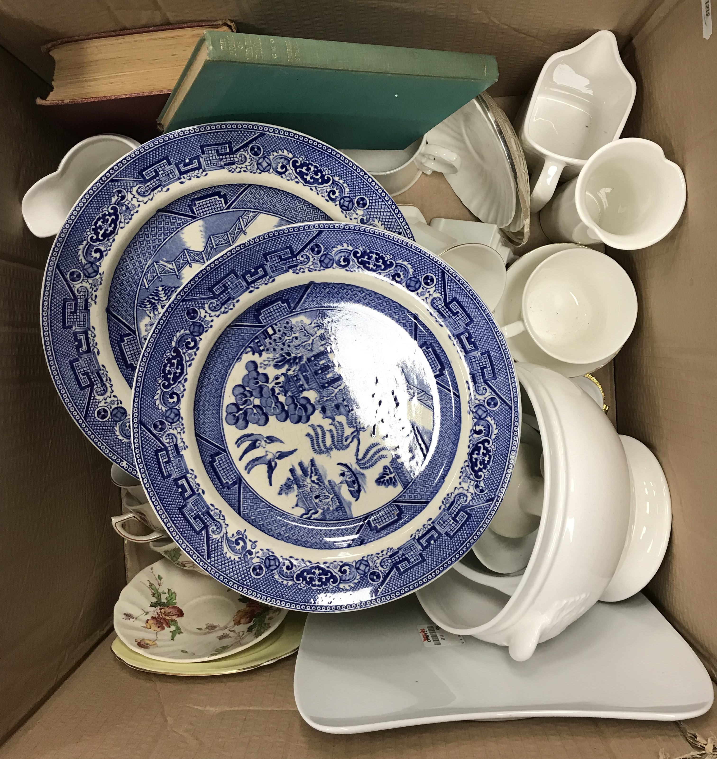Six boxes of assorted china and metal wares etc to include tea sets, tankards, serving platters, - Image 7 of 7