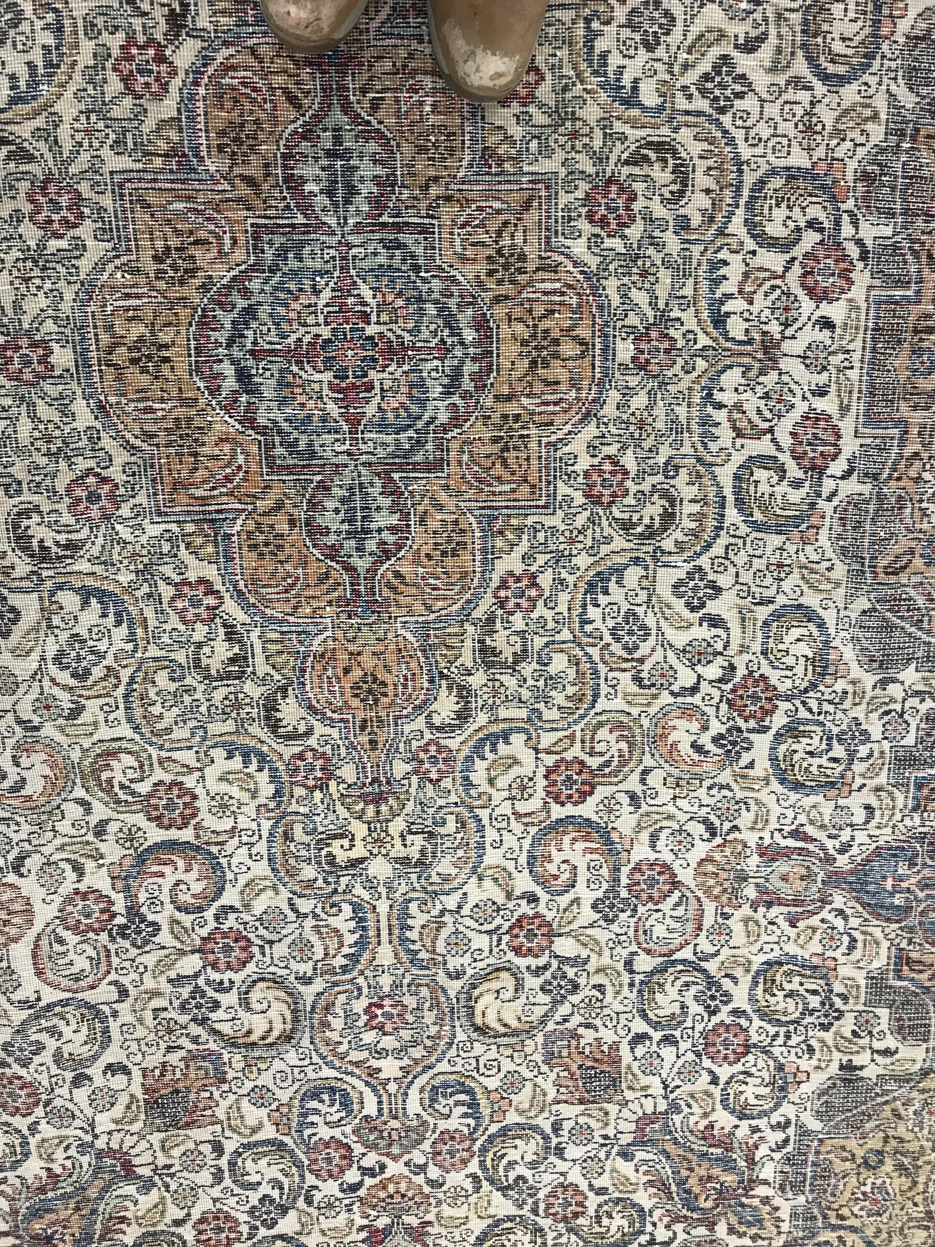 A Persian rug, - Bild 31 aus 38