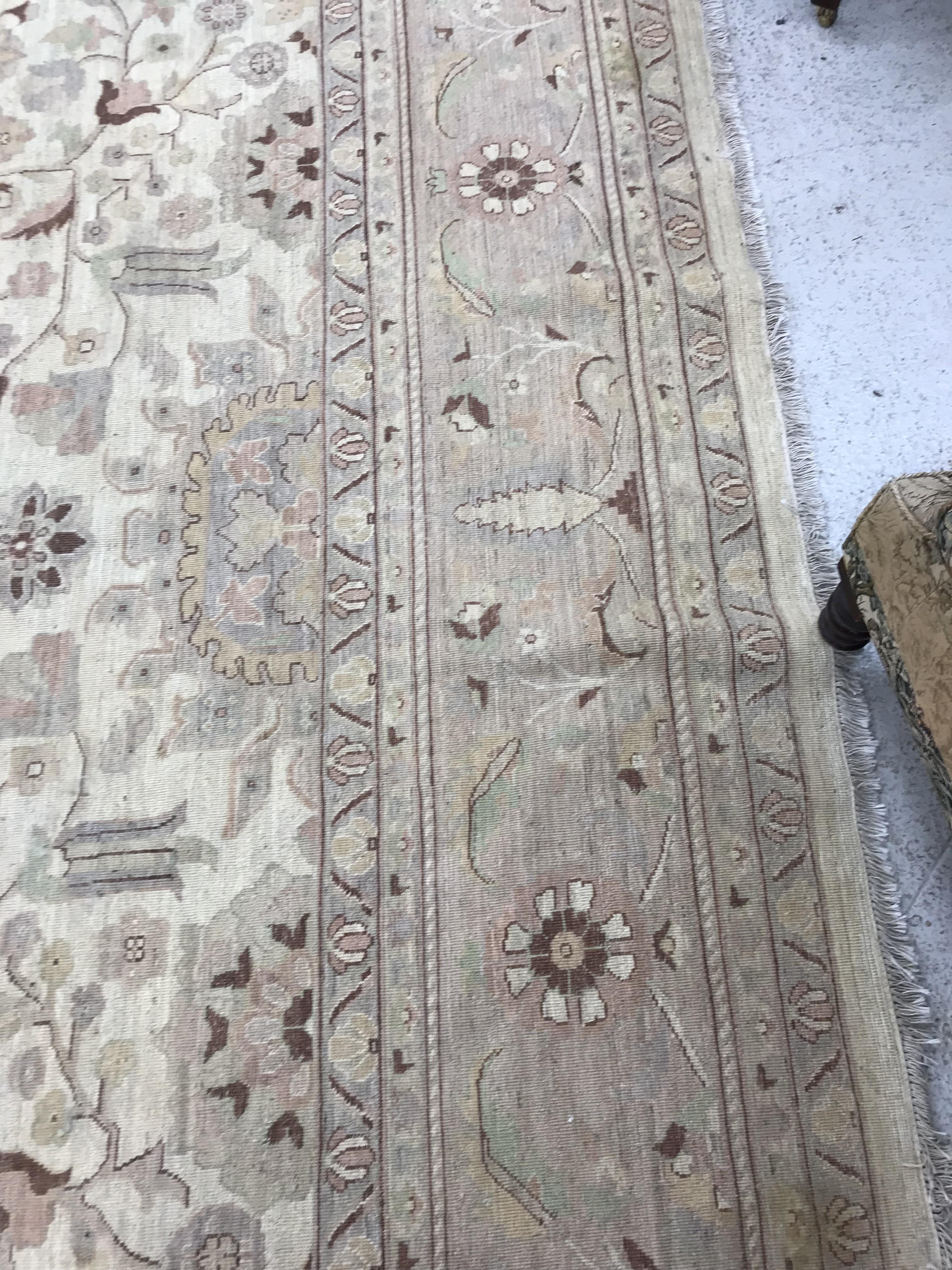 A modern Pakistani Zeigler style carpet, - Bild 53 aus 66