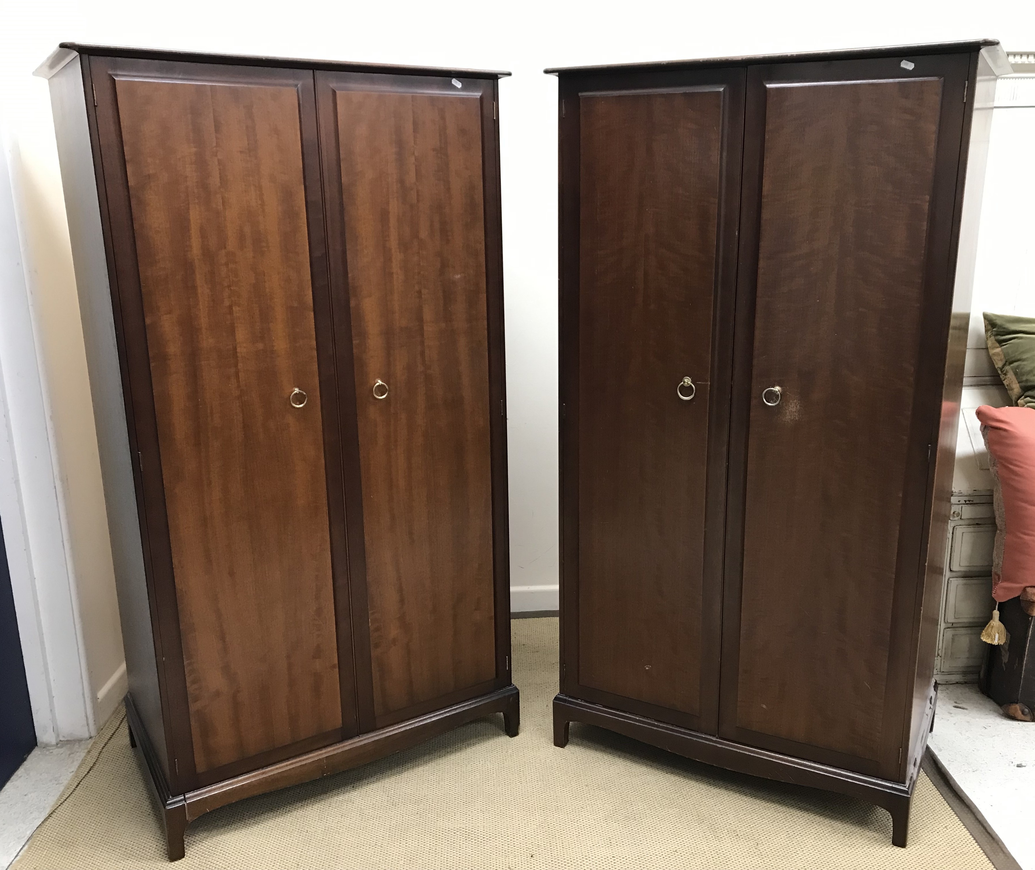 A Stag Minstrel two door wardrobe, 95 cm wide x 60 cm deep x 178 cm high,