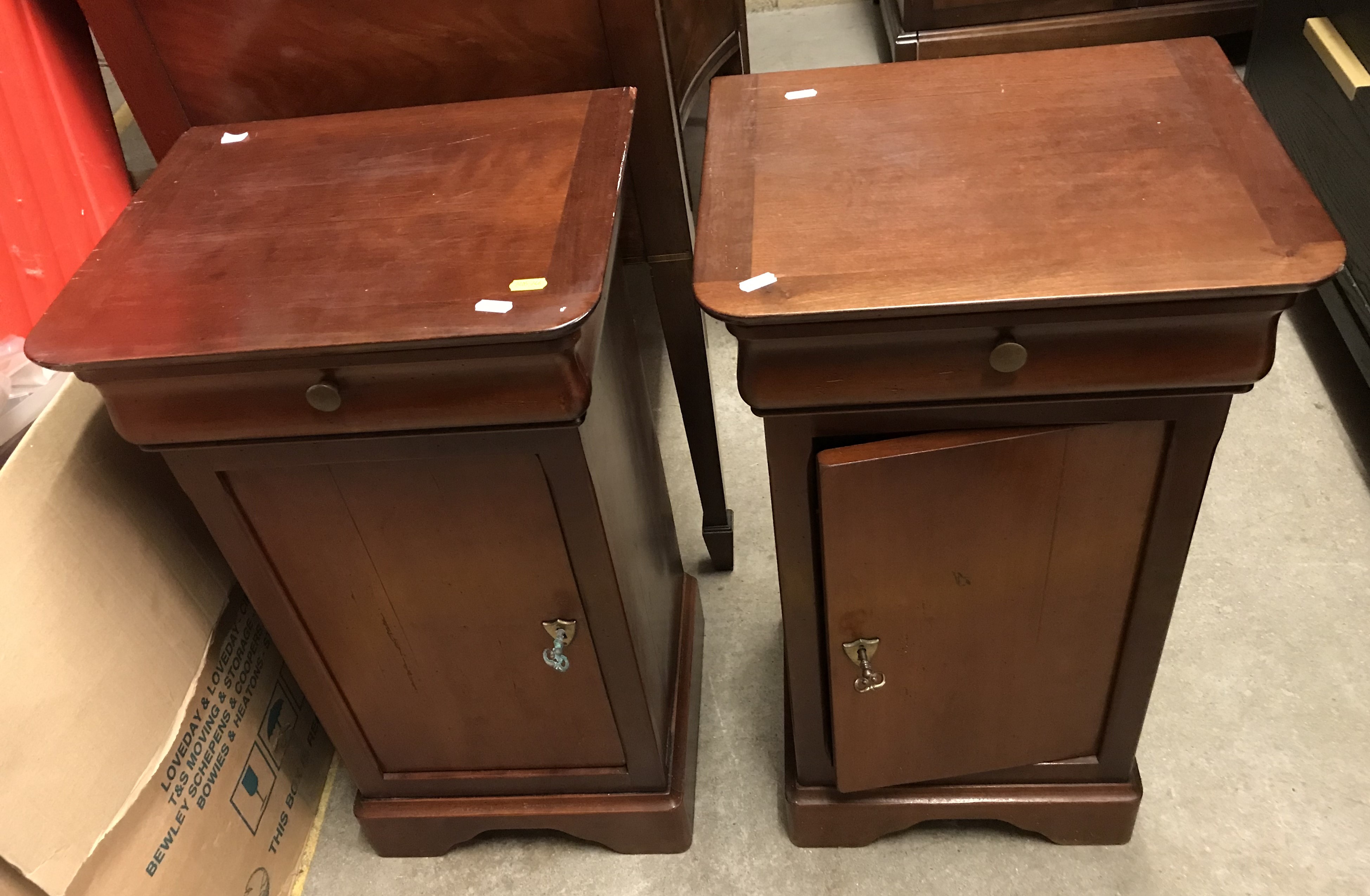 A pair of Simon Horne type bedside cupboards,