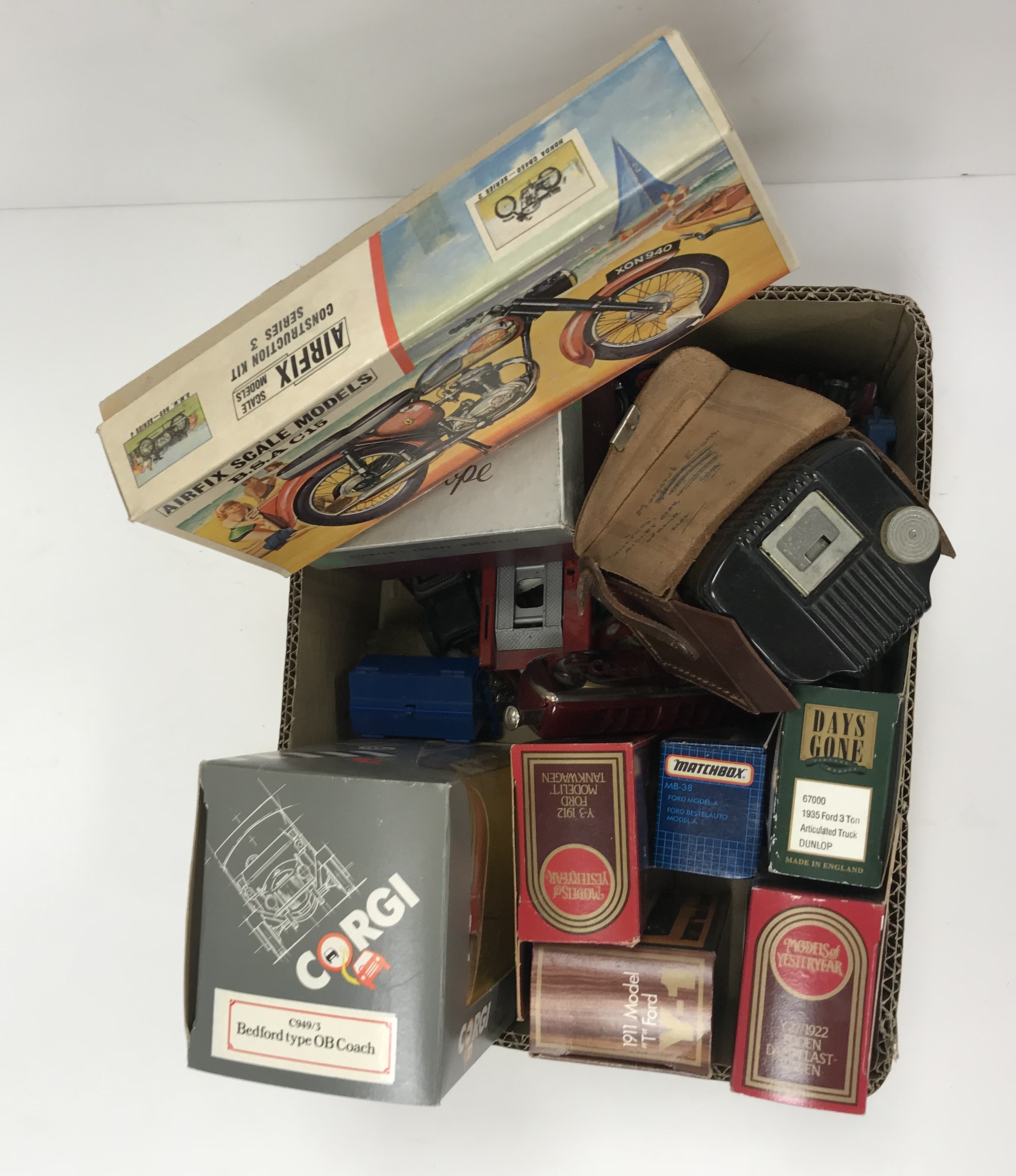 A box of sundry toys and models to include an Airfix scale models construction kit Series 3 BSA C15 - Image 2 of 12