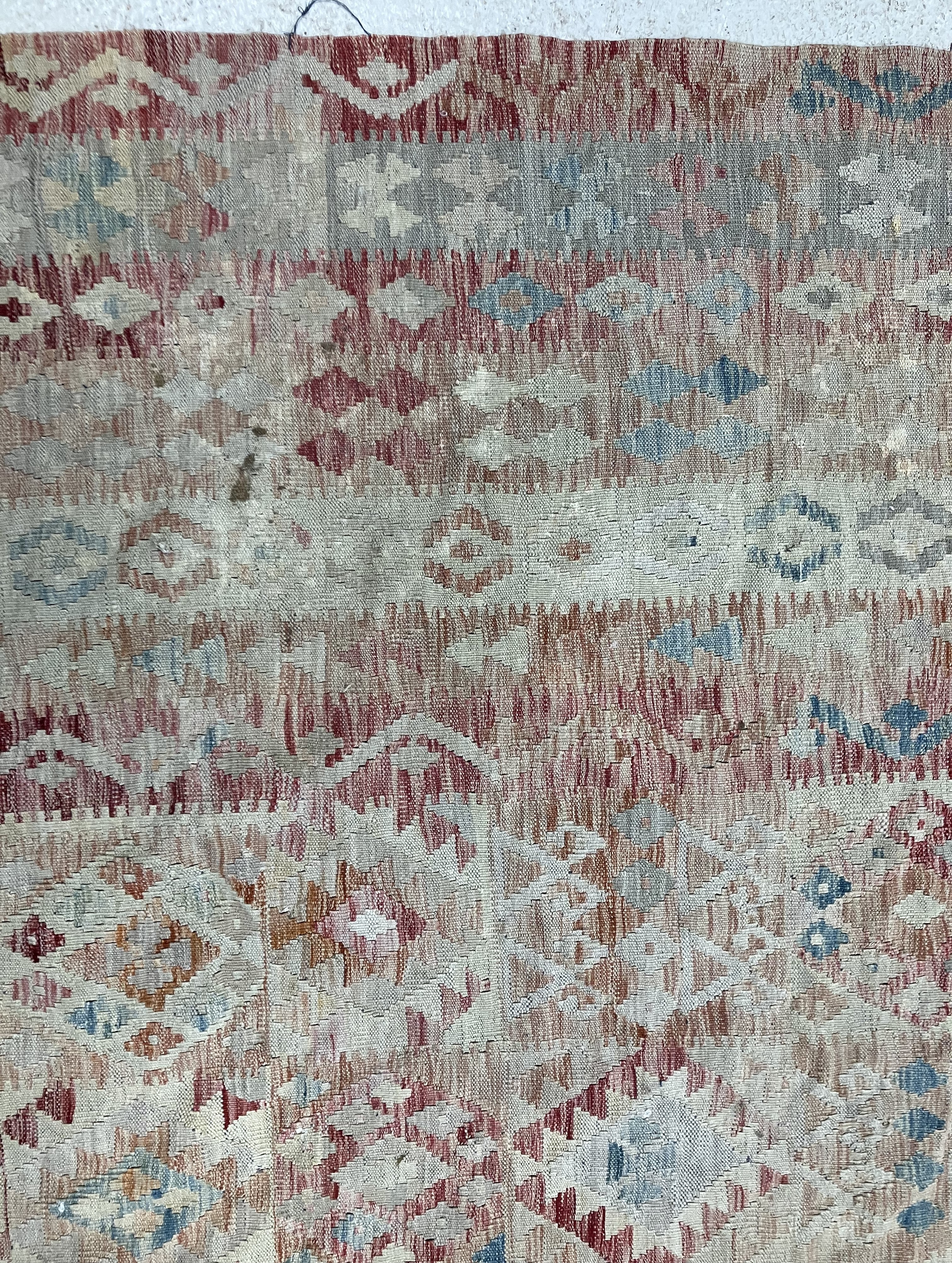 A Kelim rug, - Bild 14 aus 23