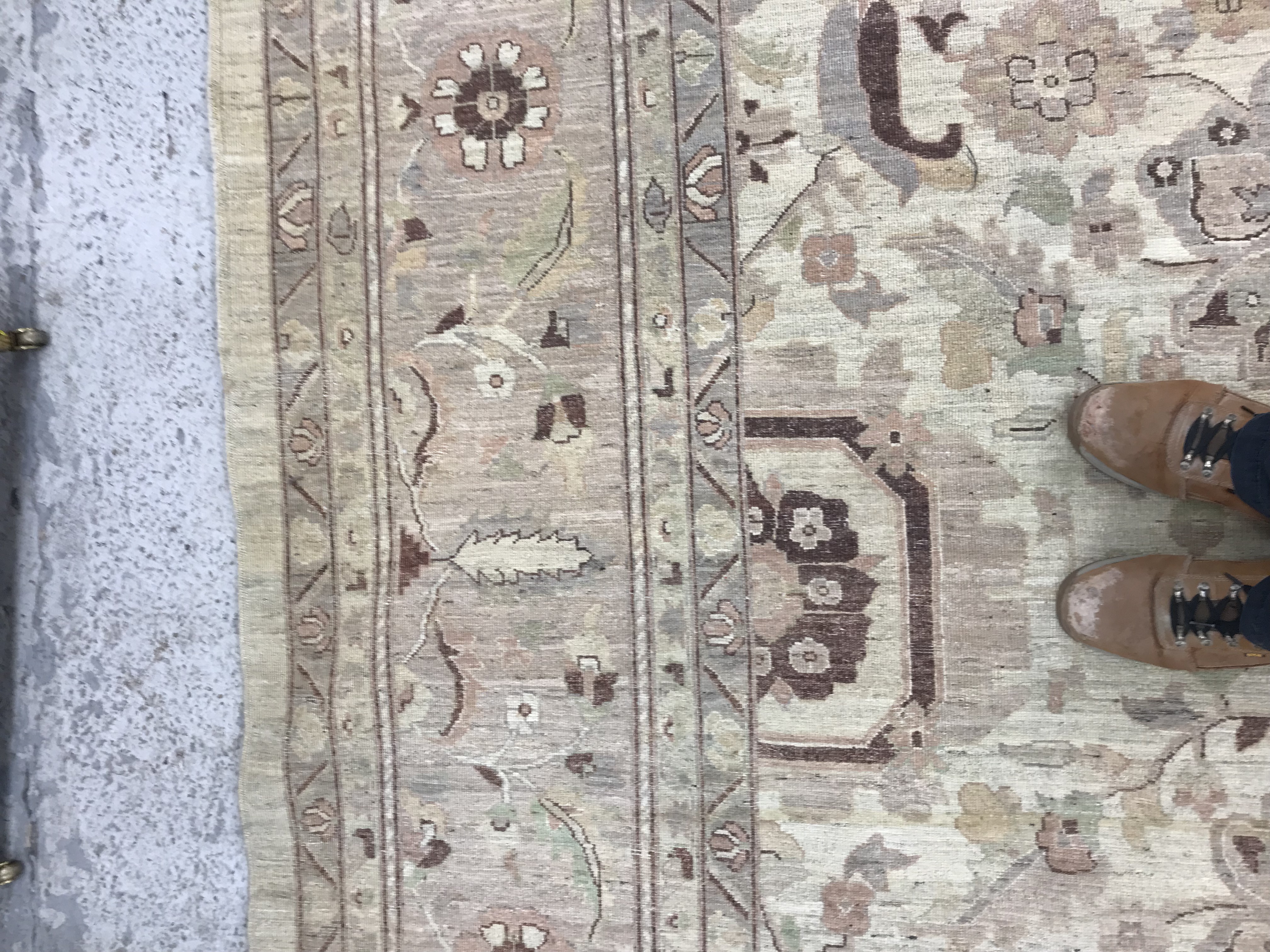 A modern Pakistani Zeigler style carpet, - Bild 33 aus 66