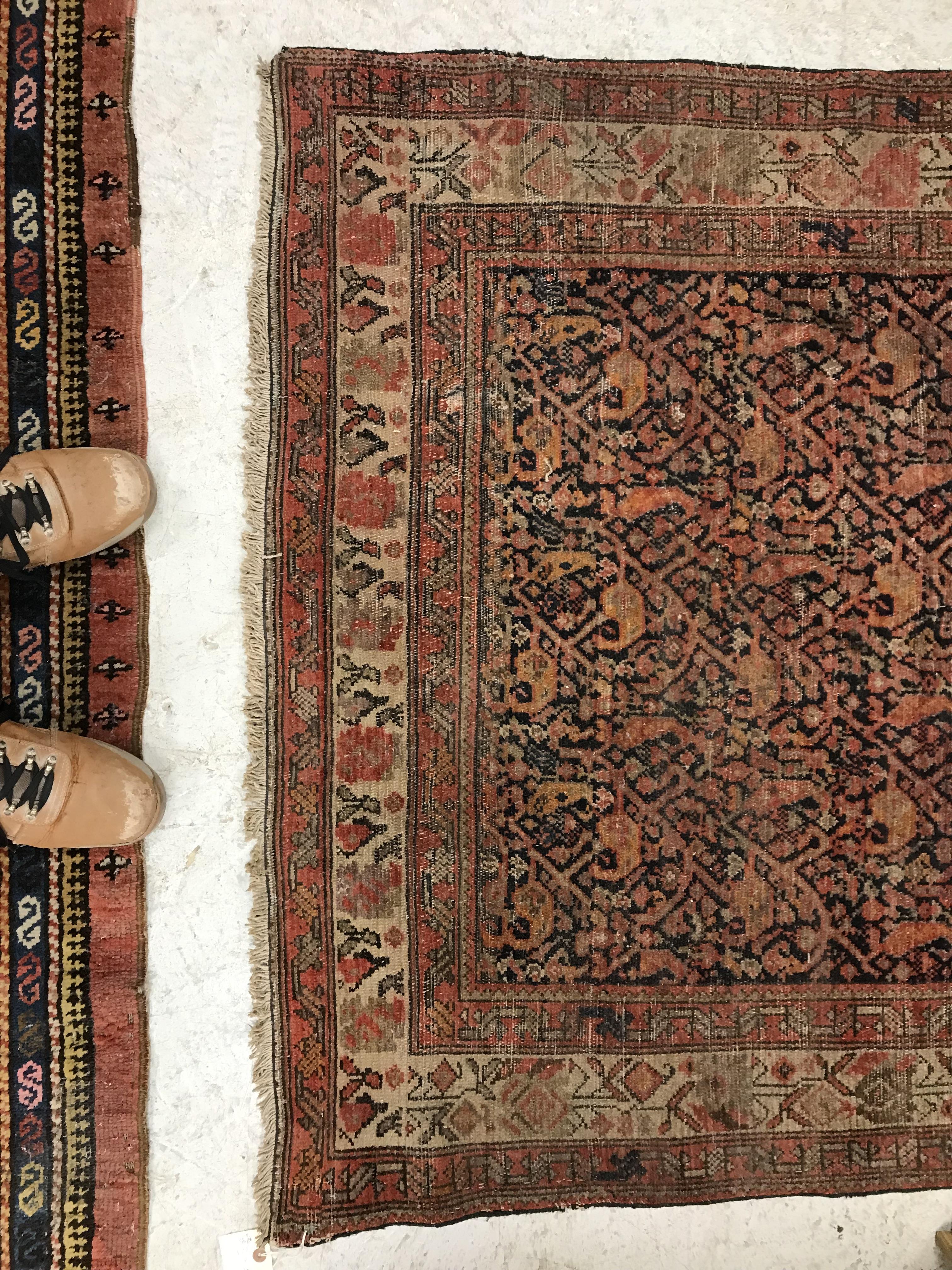 A Persian rug, - Image 2 of 9