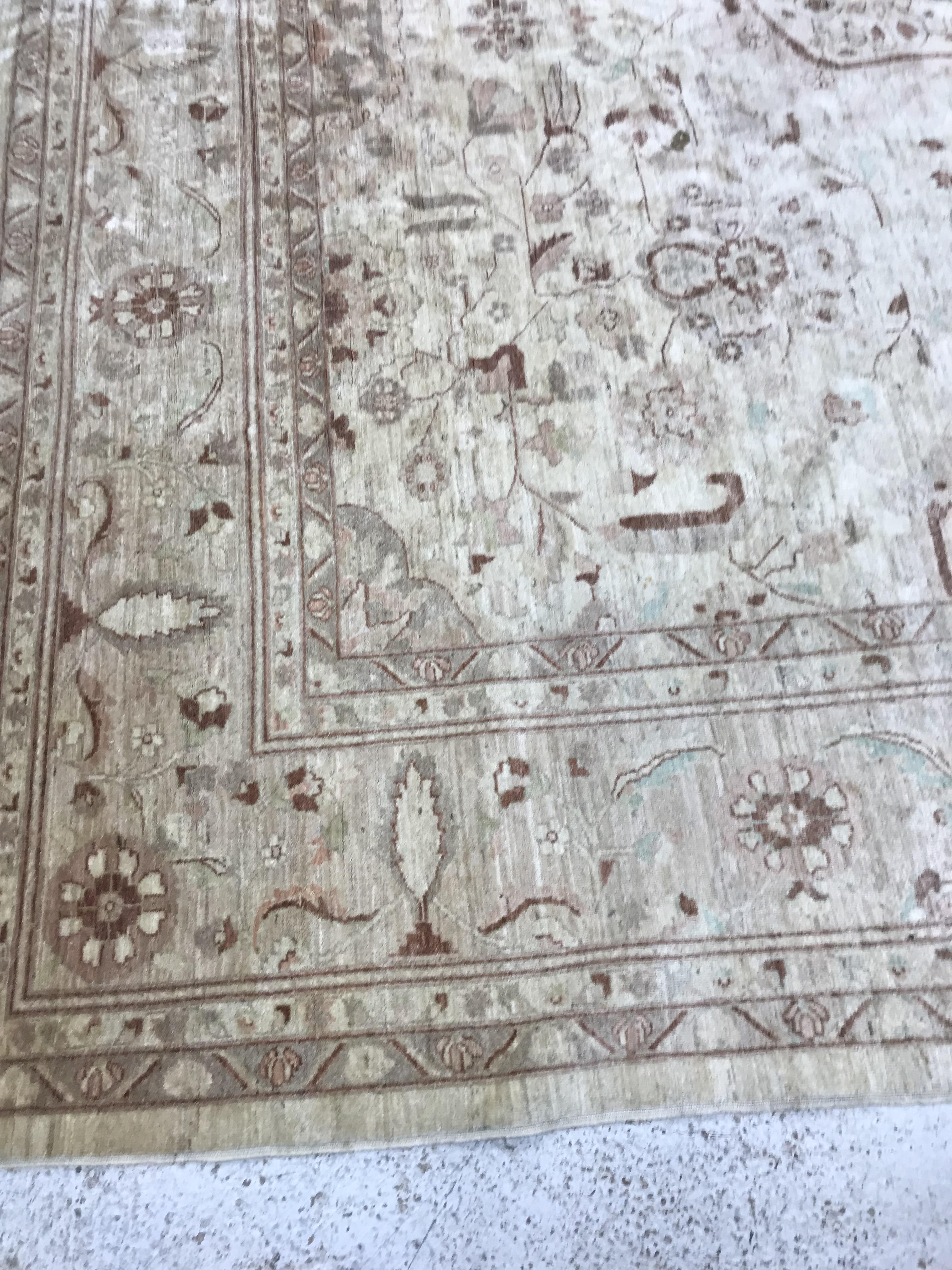 A modern Pakistani Zeigler style carpet, - Bild 29 aus 66