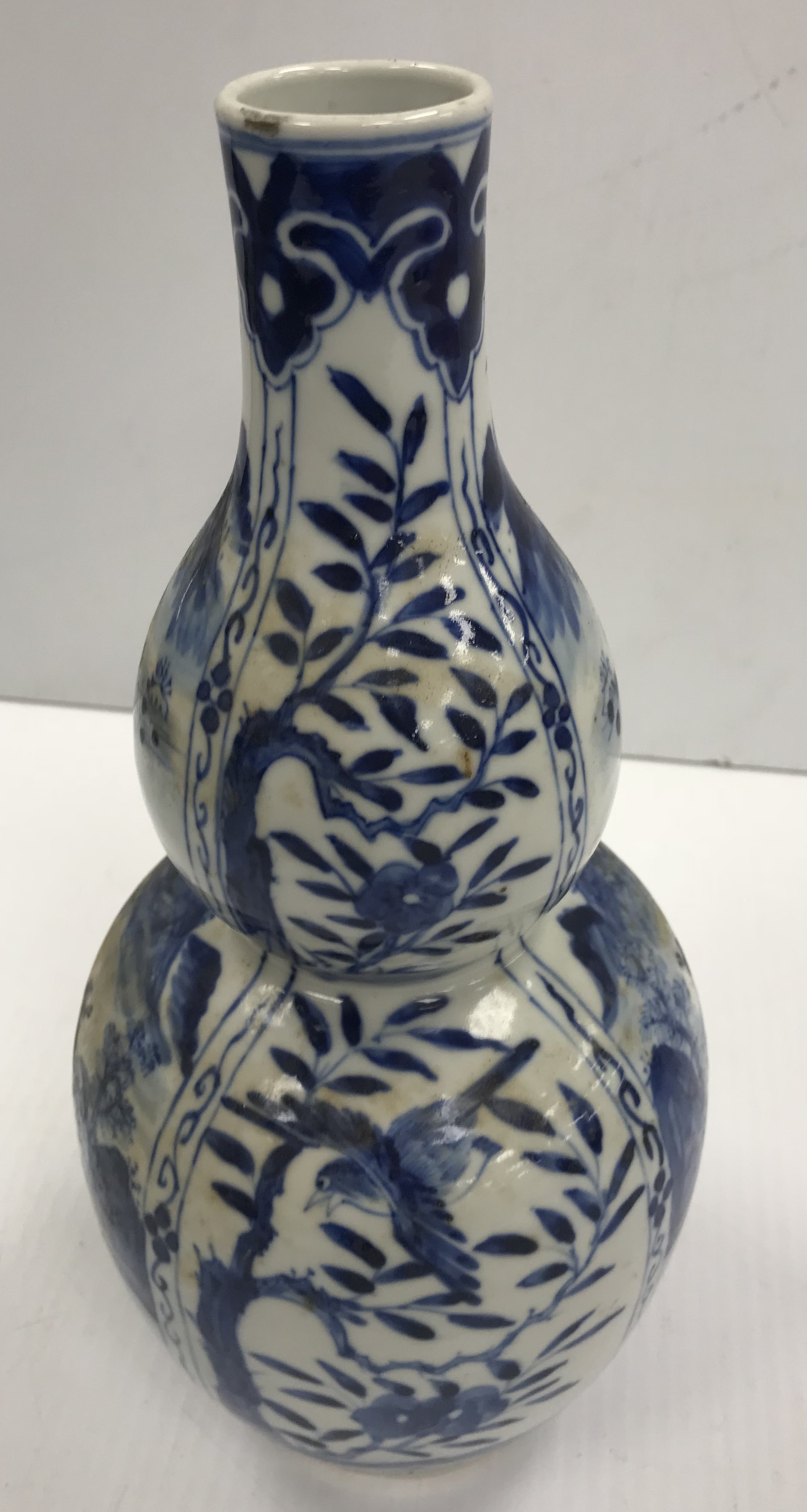 A Chinese blue and white double gourd shaped vase decorated with panels of figures in watery - Image 4 of 26