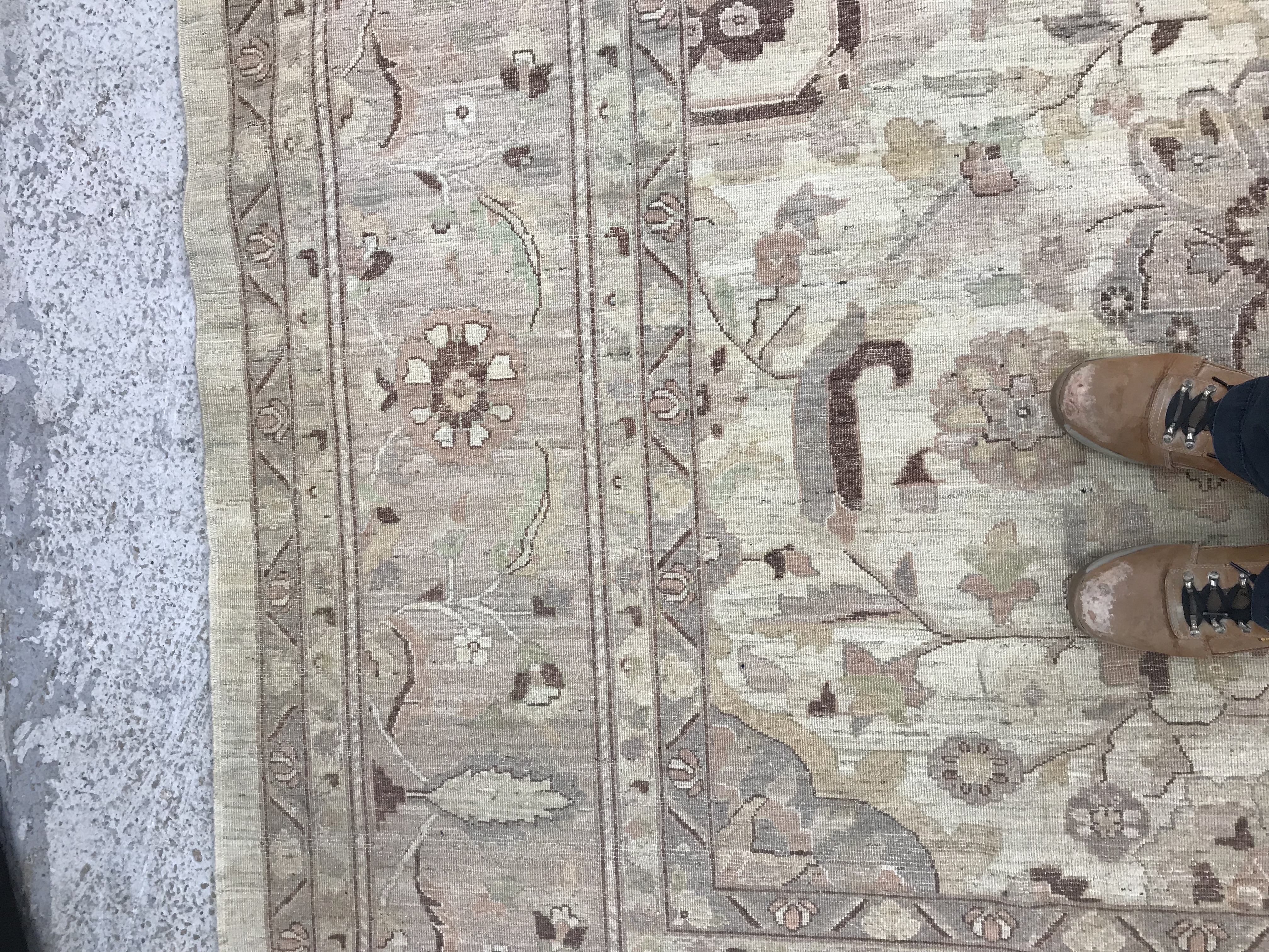 A modern Pakistani Zeigler style carpet, - Bild 32 aus 66