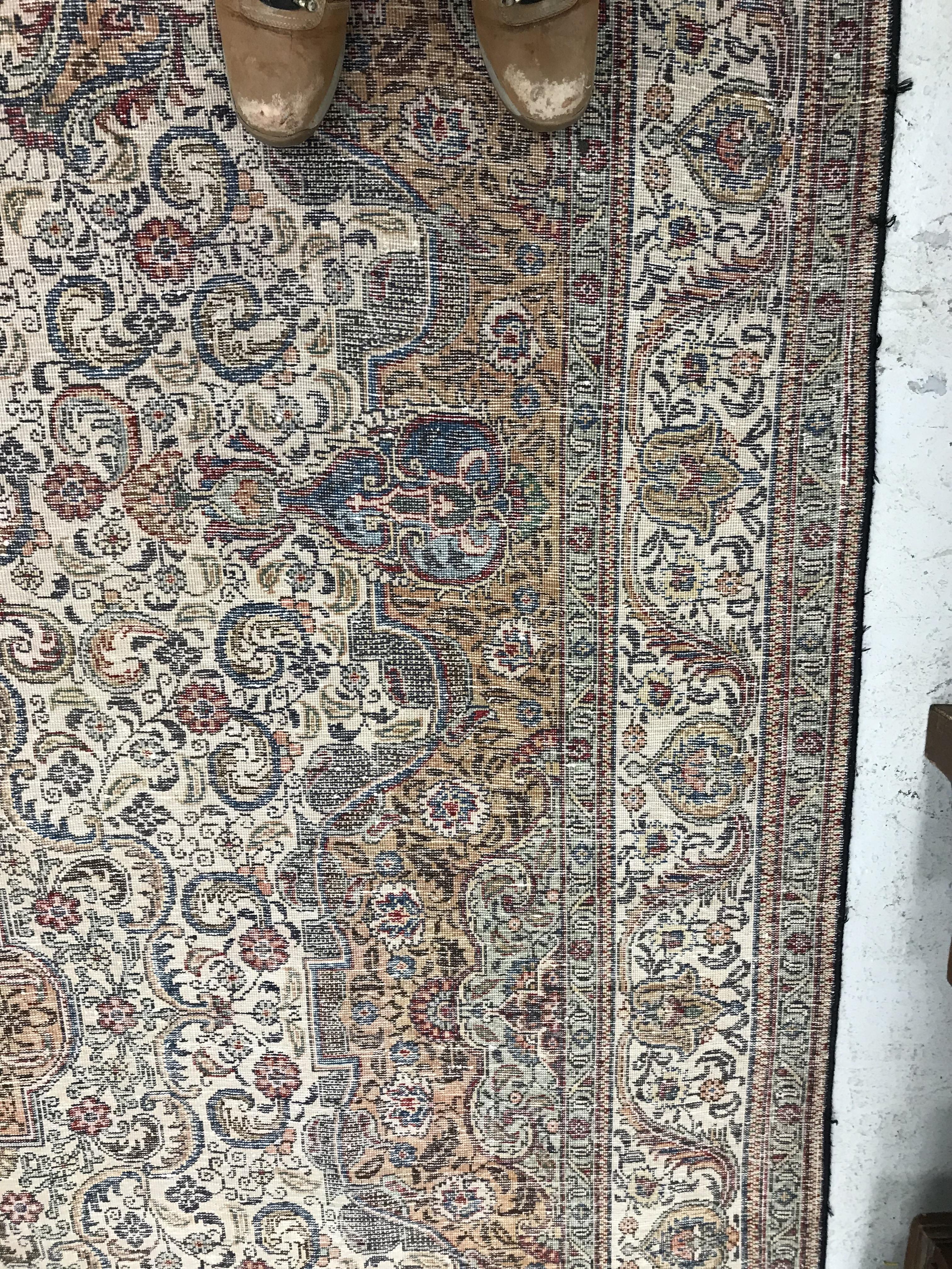 A Persian rug, - Bild 29 aus 38