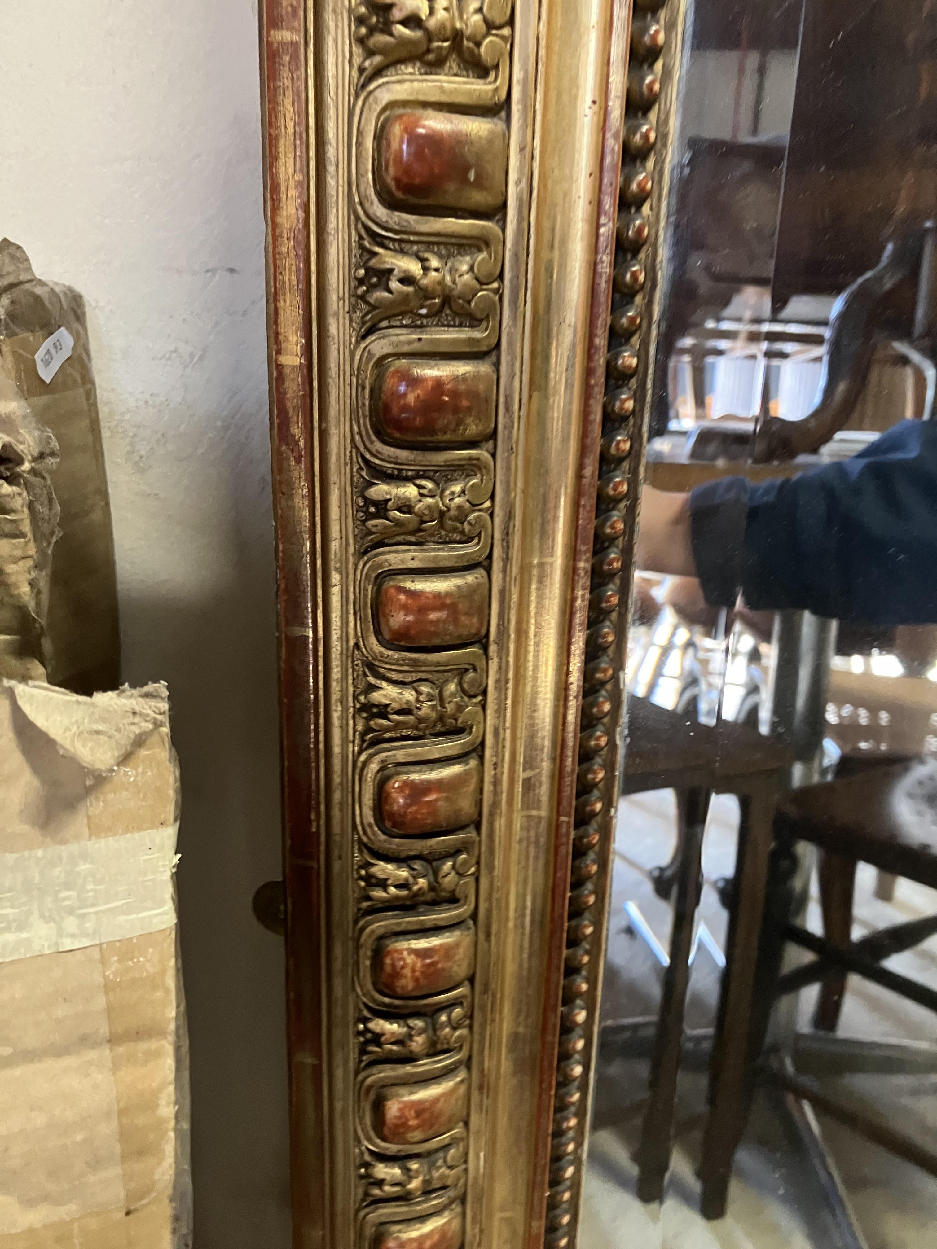 A Victorian carved giltwood and gesso framed over mantel mirror with shell and foliate carved - Bild 36 aus 51