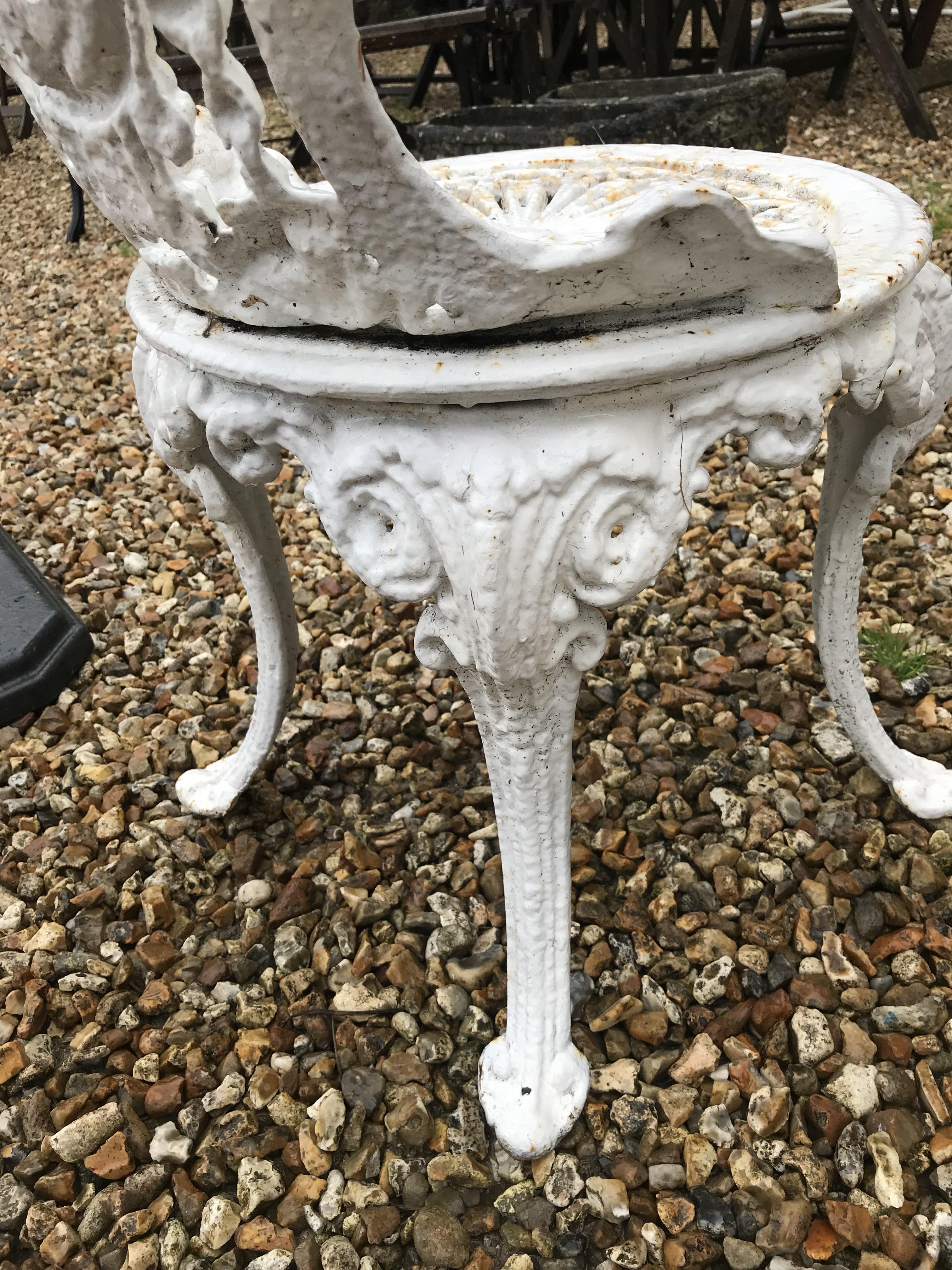 A cast iron Britannia style garden table and two chairs CONDITION REPORTS cRust is - Bild 23 aus 52