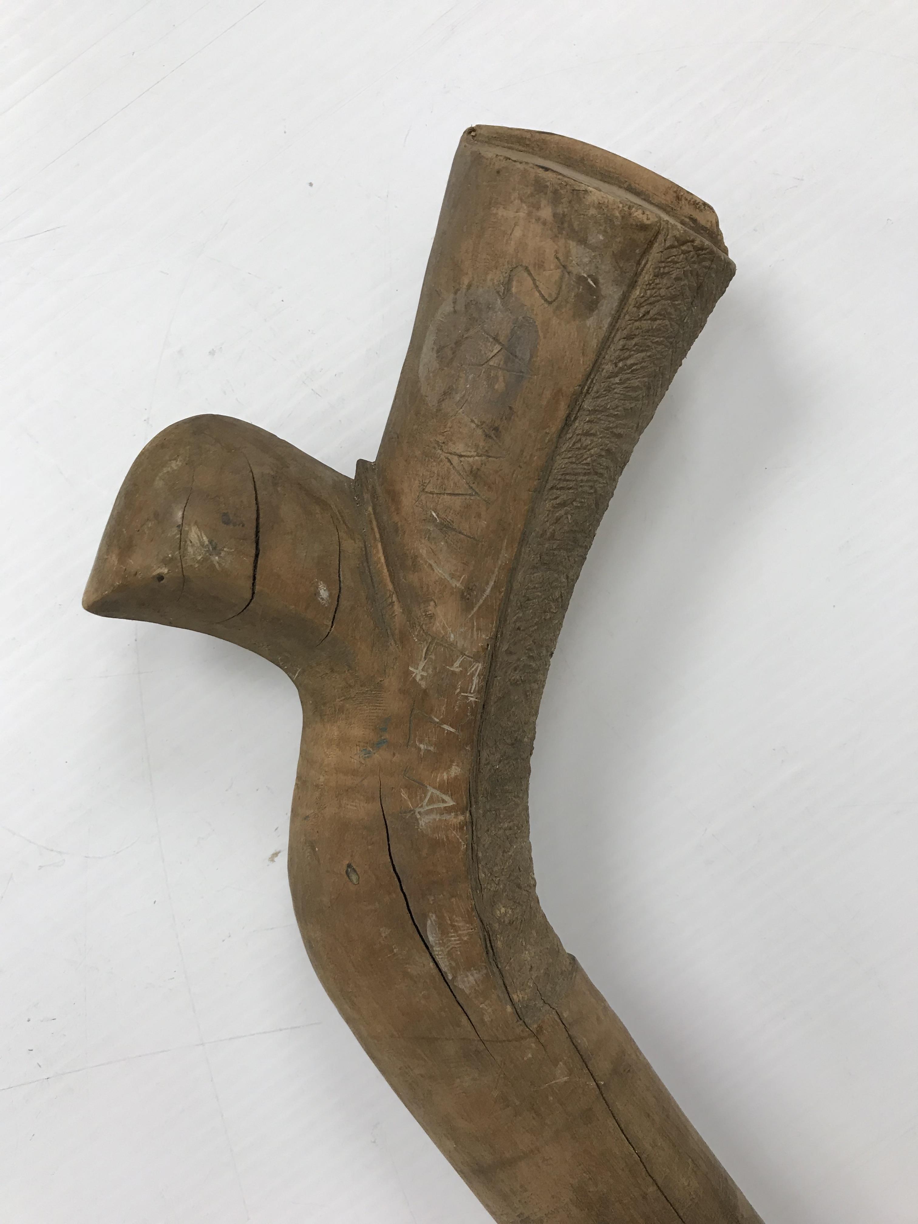 A Fiji spurred club Gata Melanesia with carved inner edge and ridged terminal, - Image 6 of 6