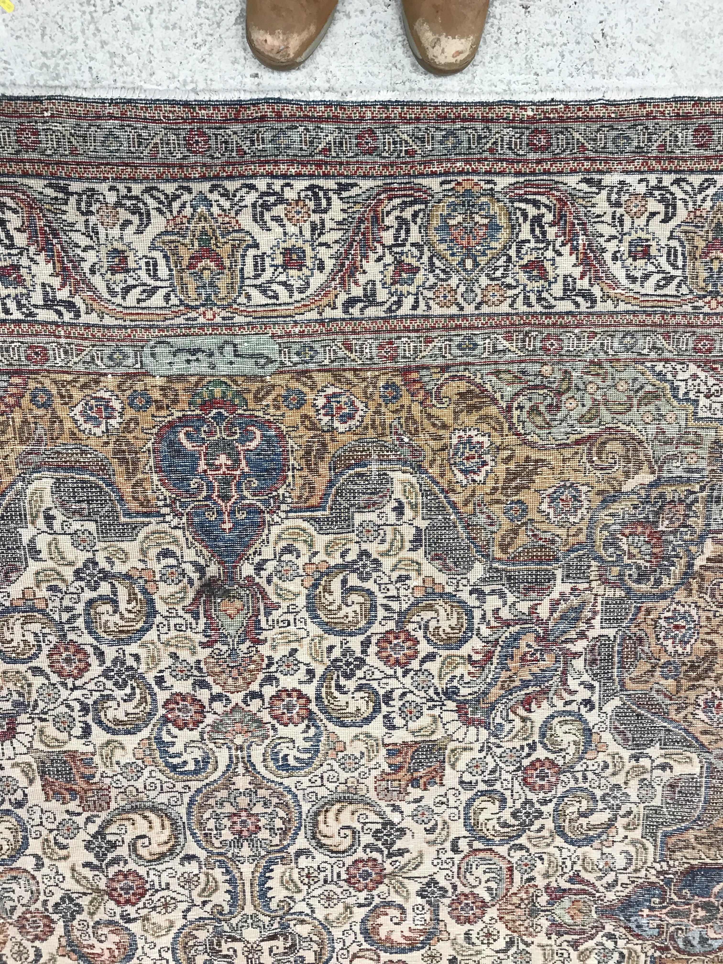 A Persian rug, - Bild 23 aus 38