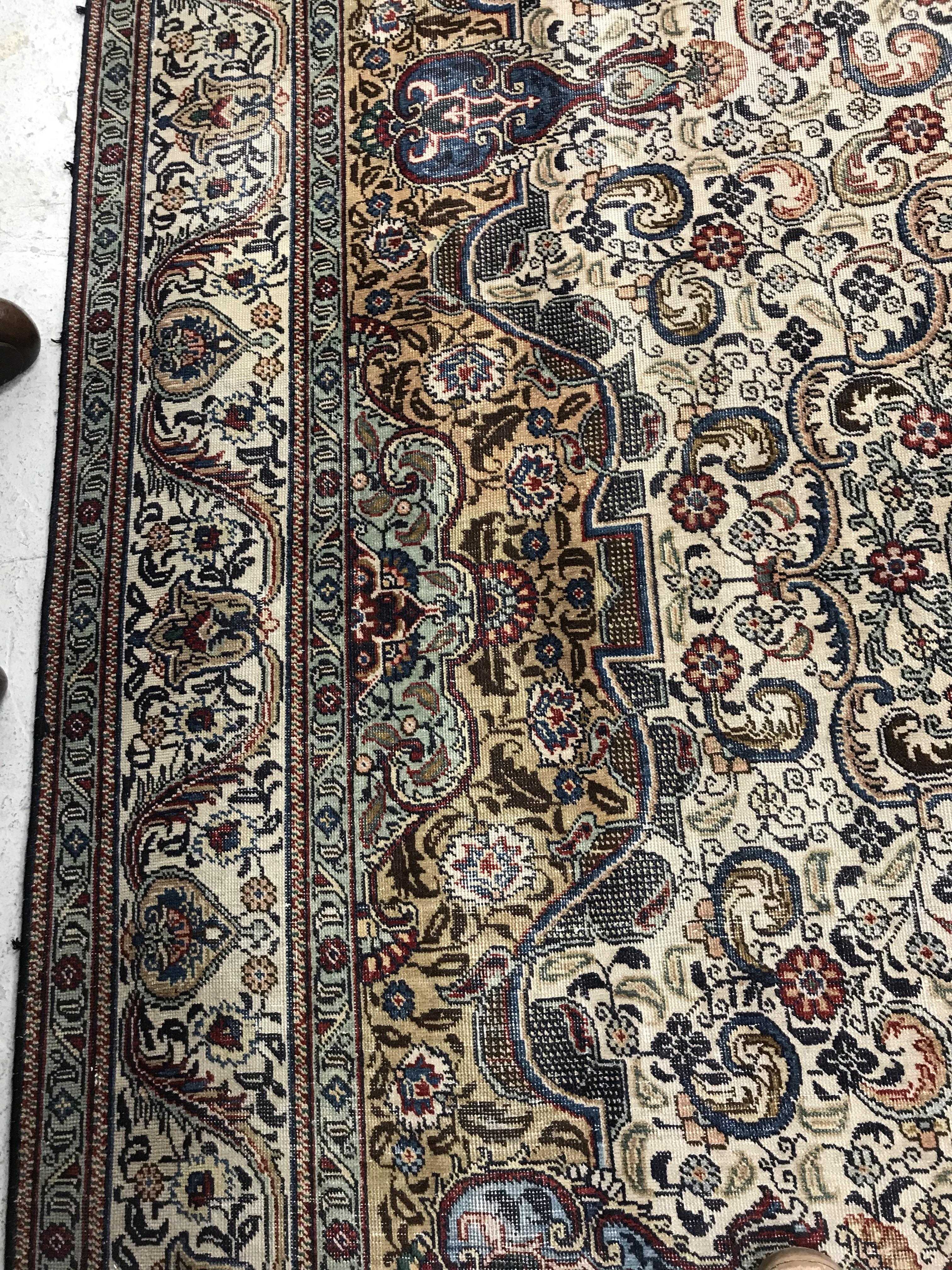 A Persian rug, - Bild 10 aus 38
