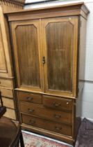 A 19th Century oak linen press,