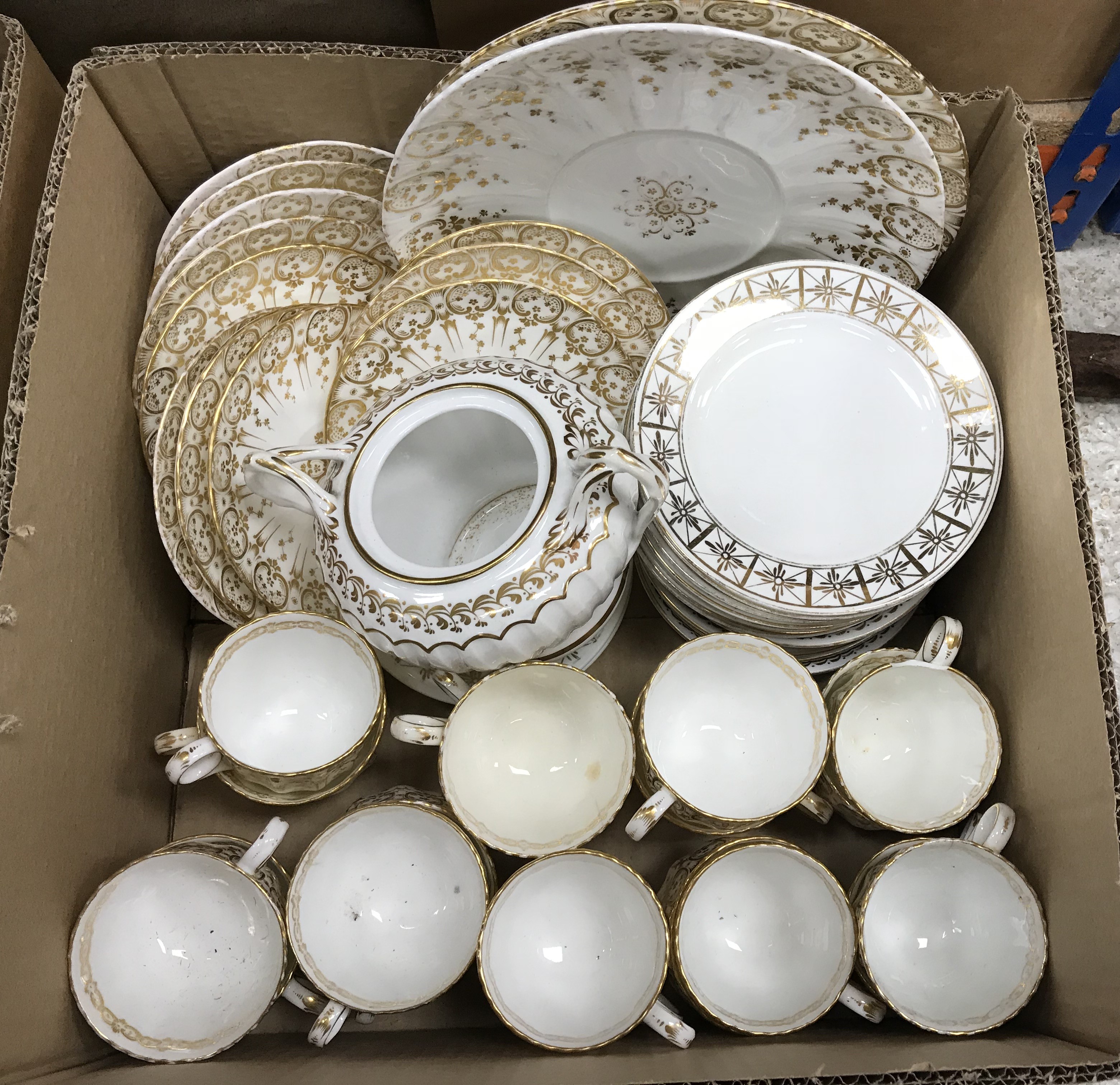 Four boxes of miscellaneous china to include a box of Royal commemorative mugs and a large - Image 4 of 7