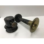 A Dean Auto Devices Co Dean design Fordorn car horn in painted steel and brass "Chicago USA