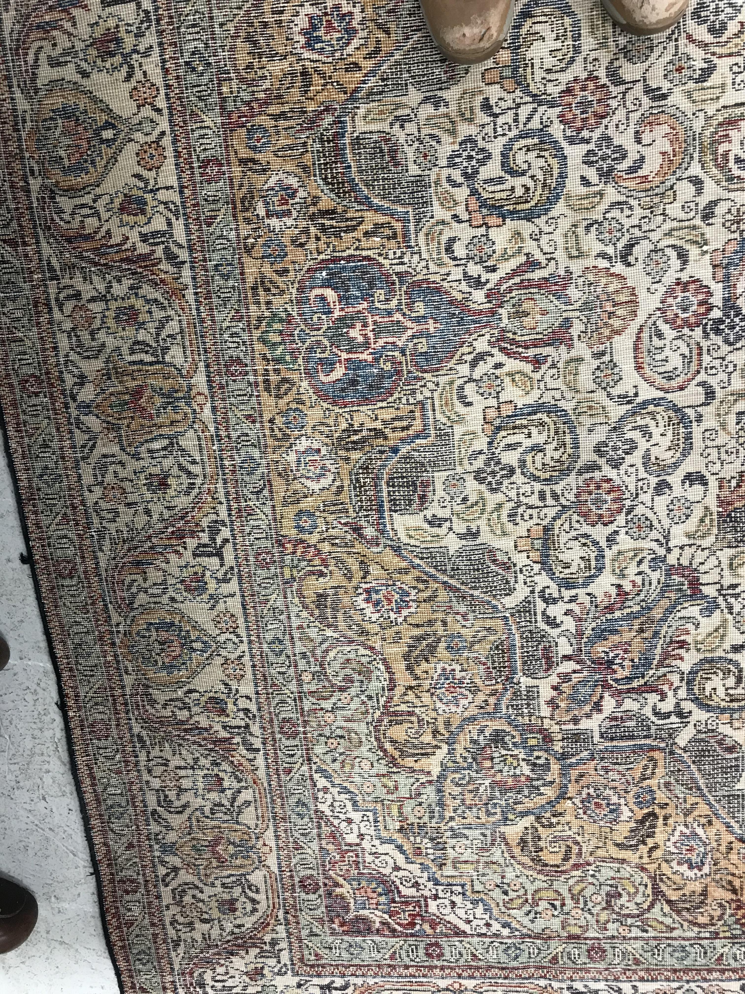 A Persian rug, - Bild 33 aus 38