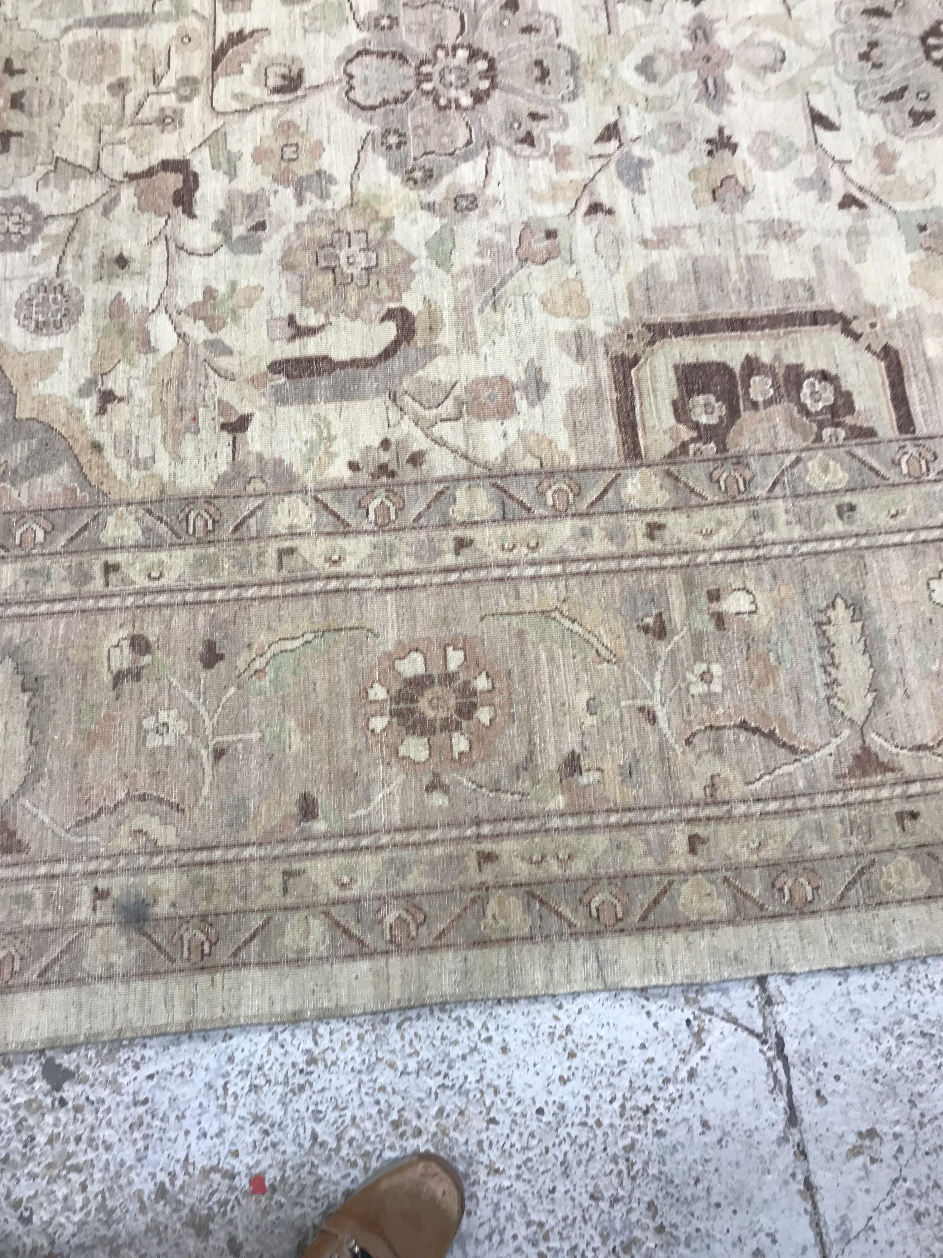 A modern Pakistani Zeigler style carpet, - Bild 61 aus 66