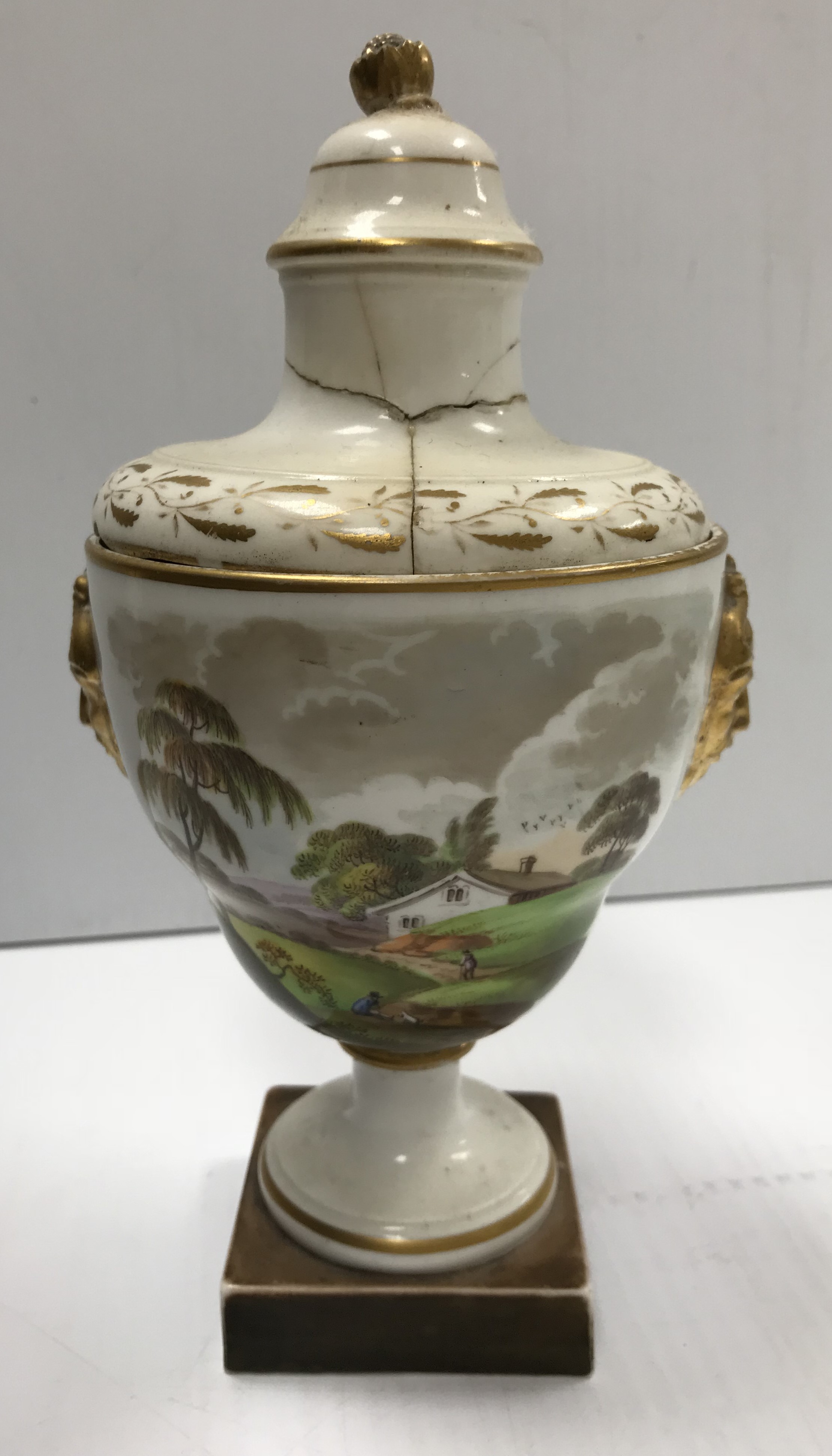 A Job Ridgeway & Sons (circa 1808-14) pair of urns and covers decorated with figures in landscape - Image 6 of 7